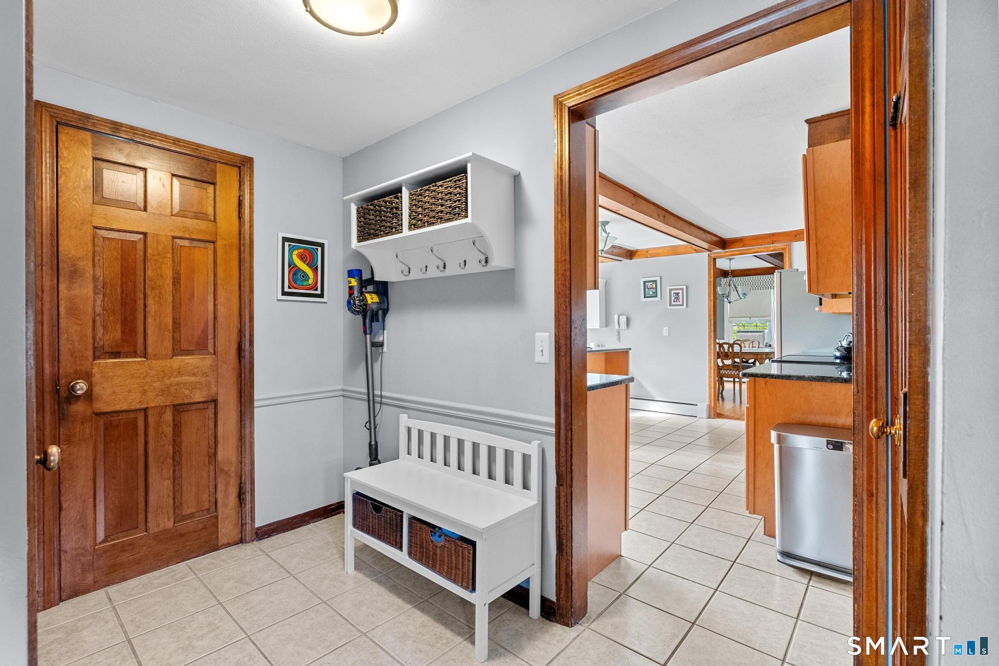 8 Robert Street Property Photo 14