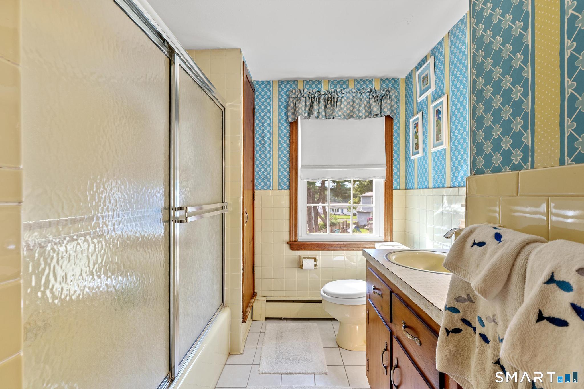 8 Robert Street Property Photo 24