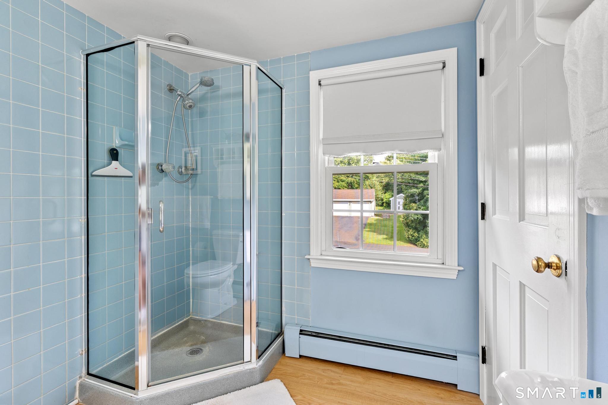 8 Robert Street Property Photo 28