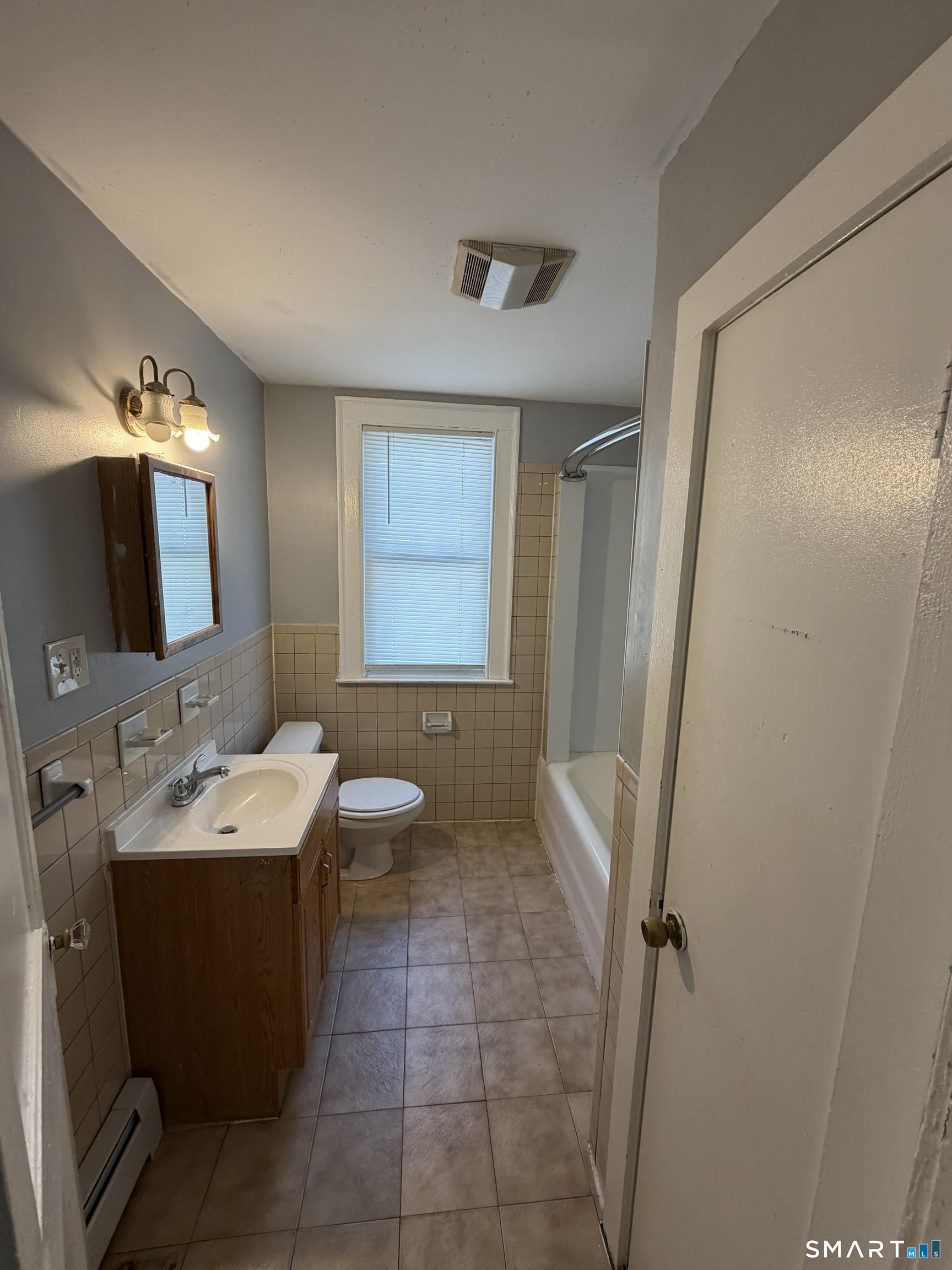 257 Sheffield Avenue Property Photo 5