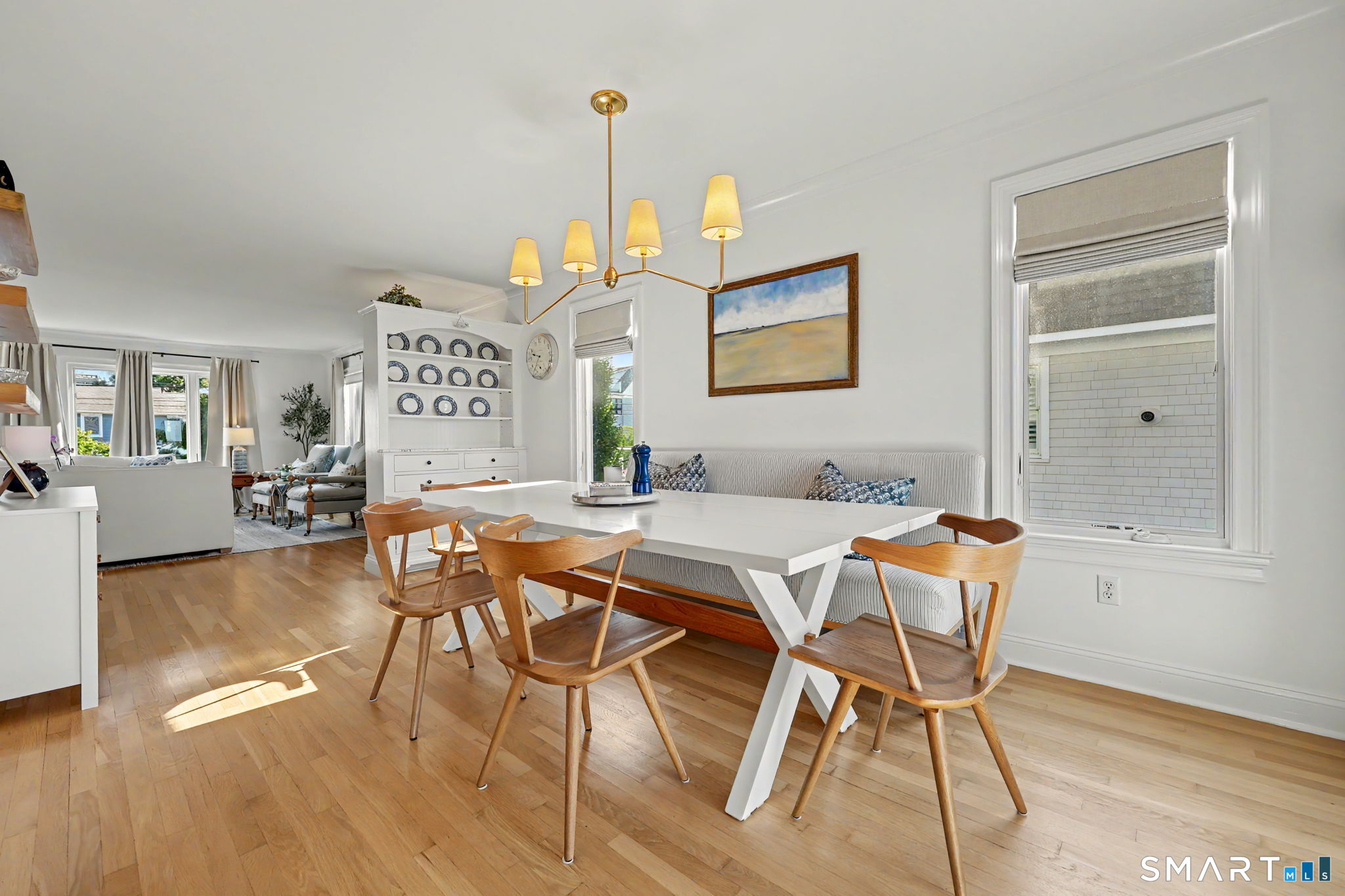 738 Rowland Road Property Photo 8