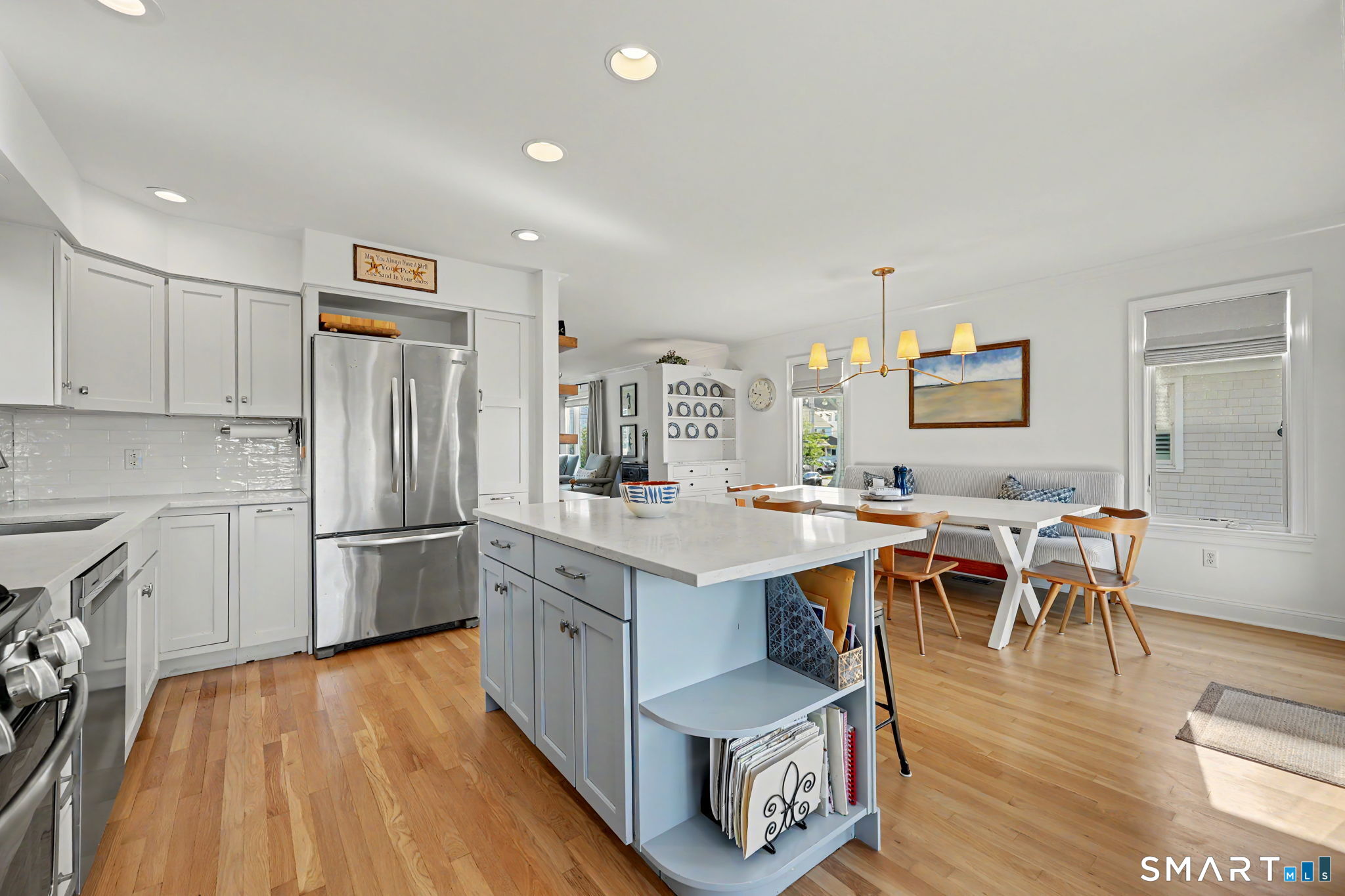 738 Rowland Road Property Photo 13