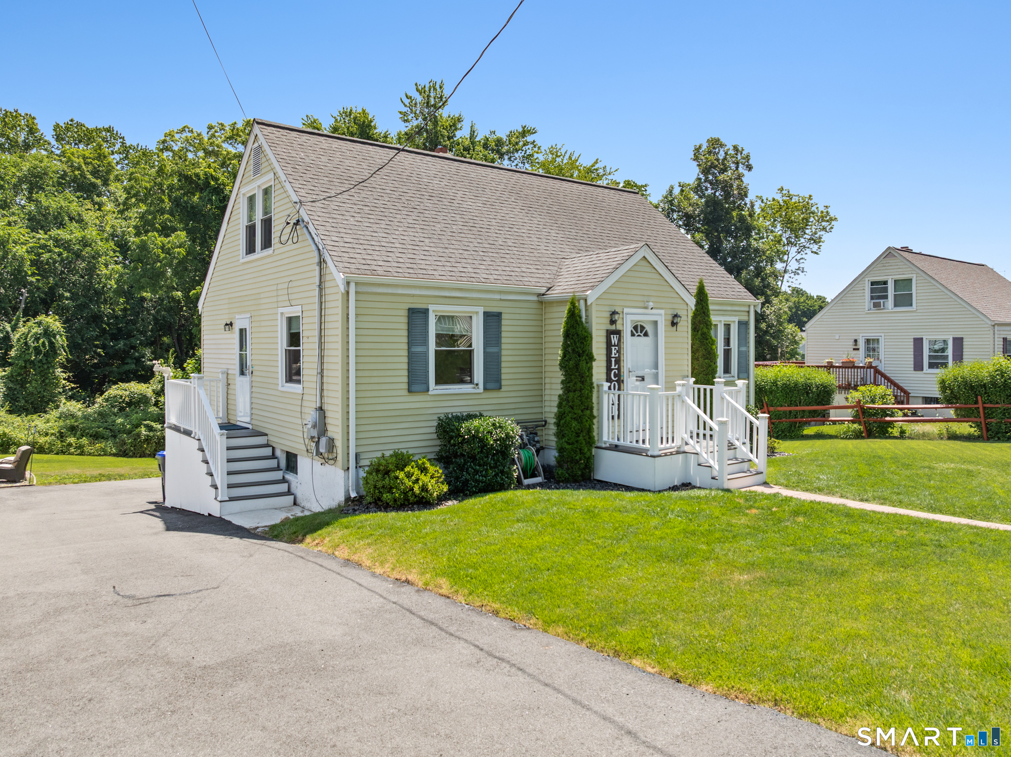 30 Lansing Avenue Property Photo 2
