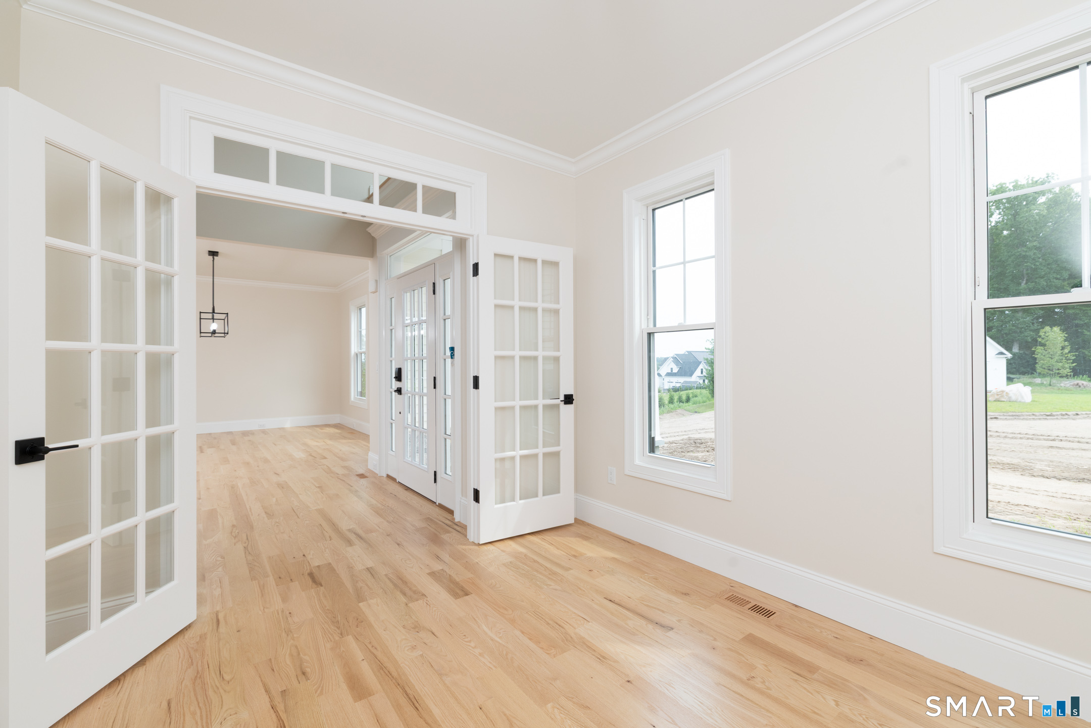 5 Steven Circle Property Photo 5