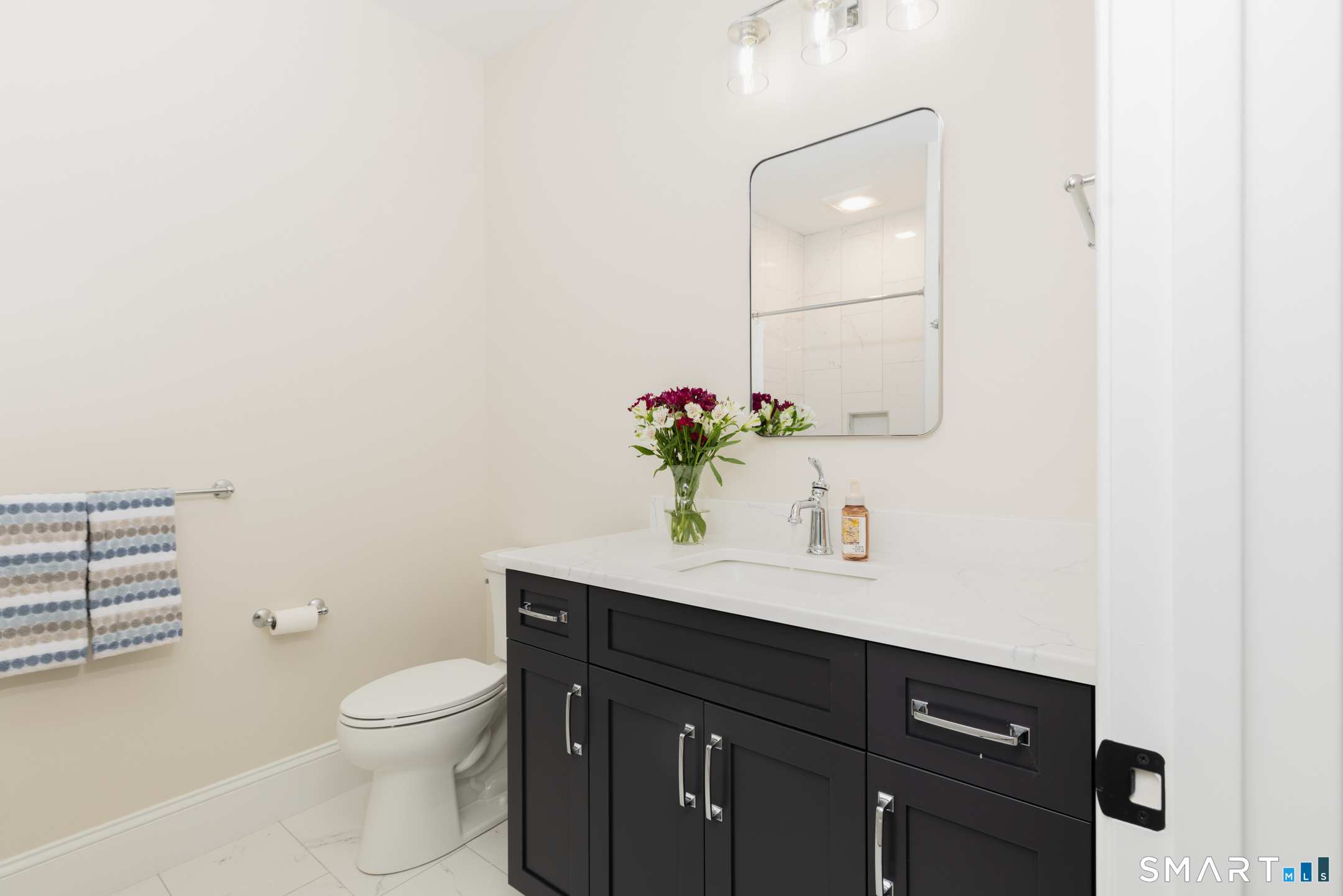 5 Steven Circle Property Photo 25