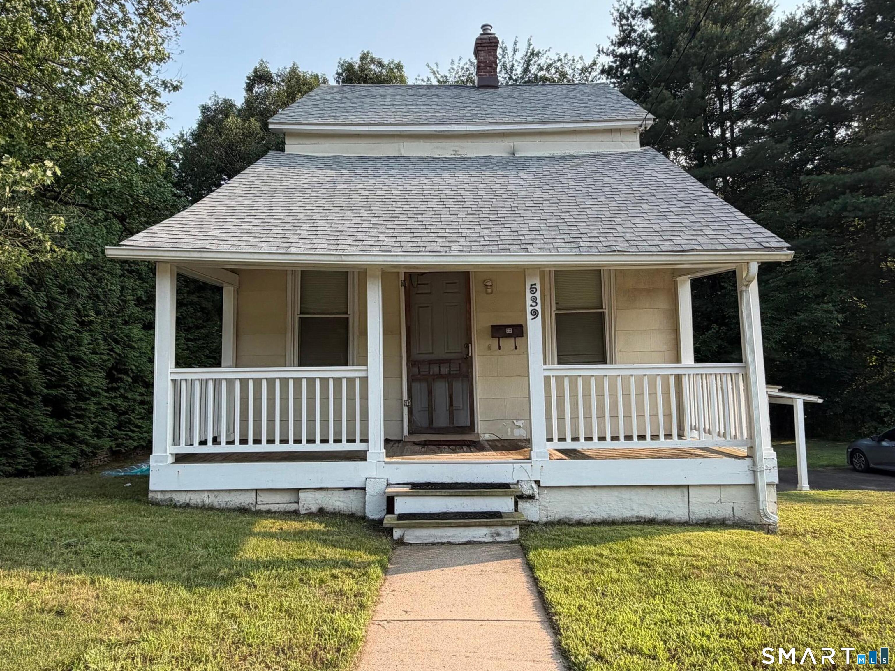 539 Bloomfield Avenue Property Photo 1