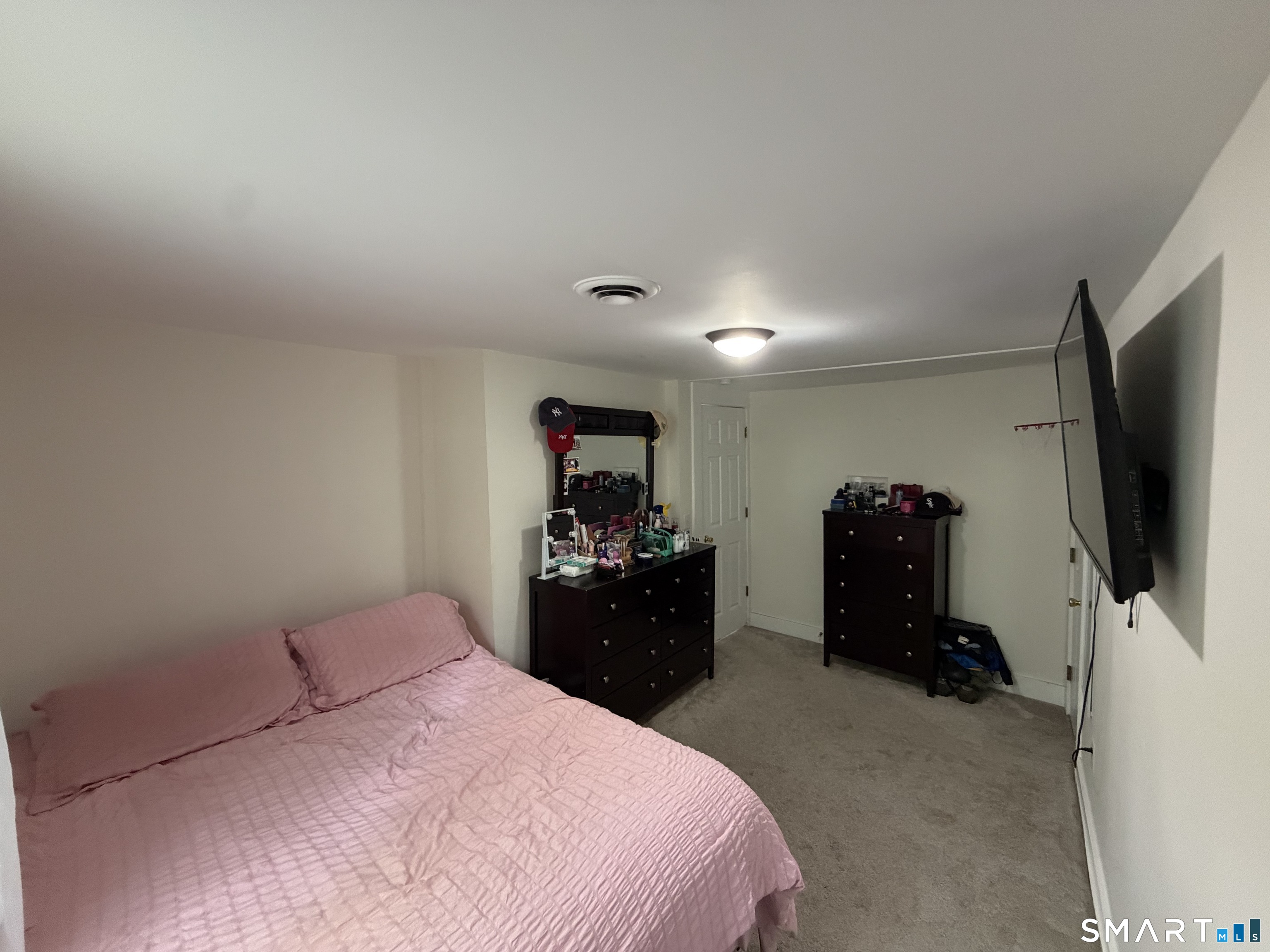 539 Bloomfield Avenue Property Photo 12