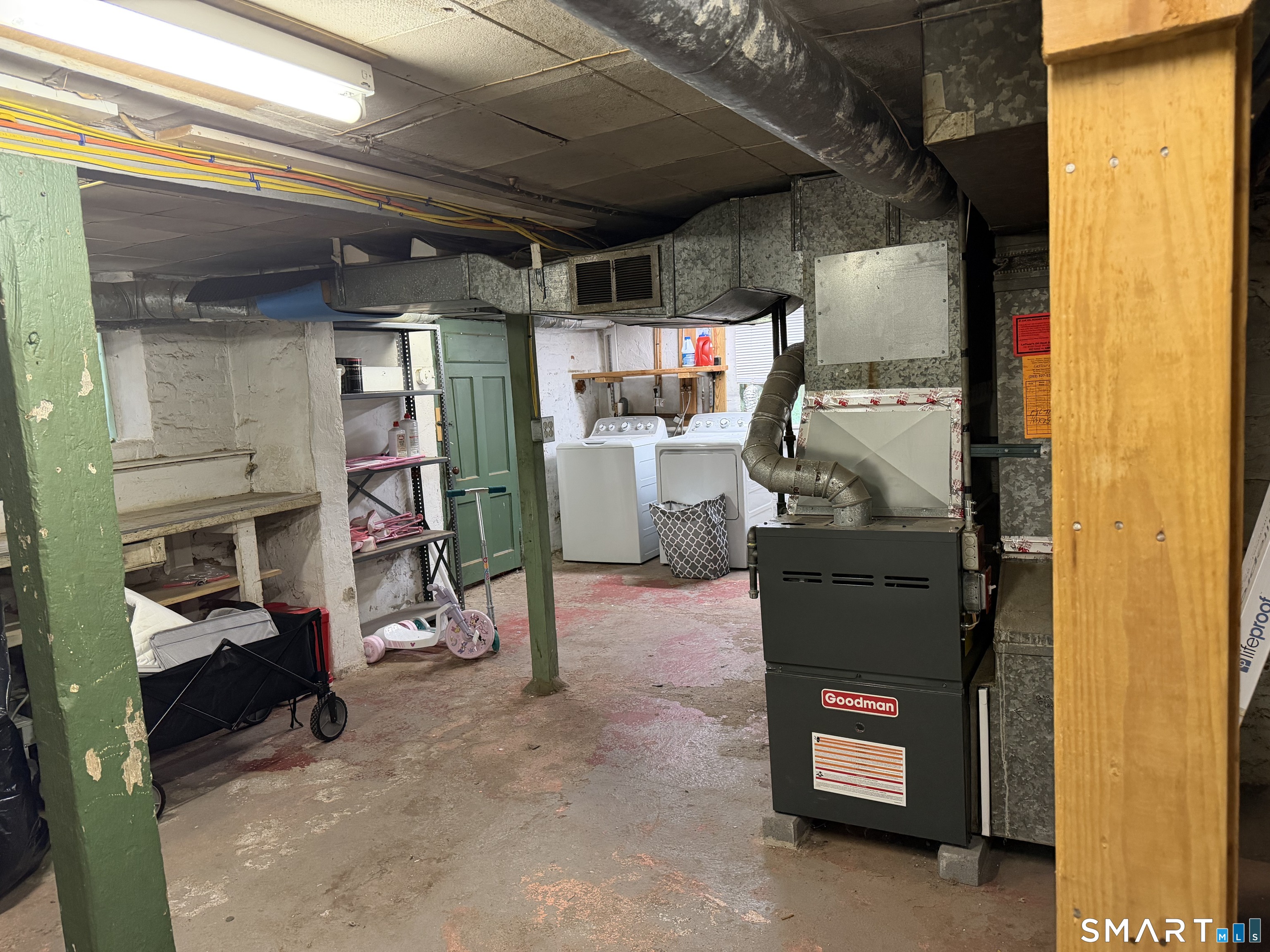 539 Bloomfield Avenue Property Photo 15