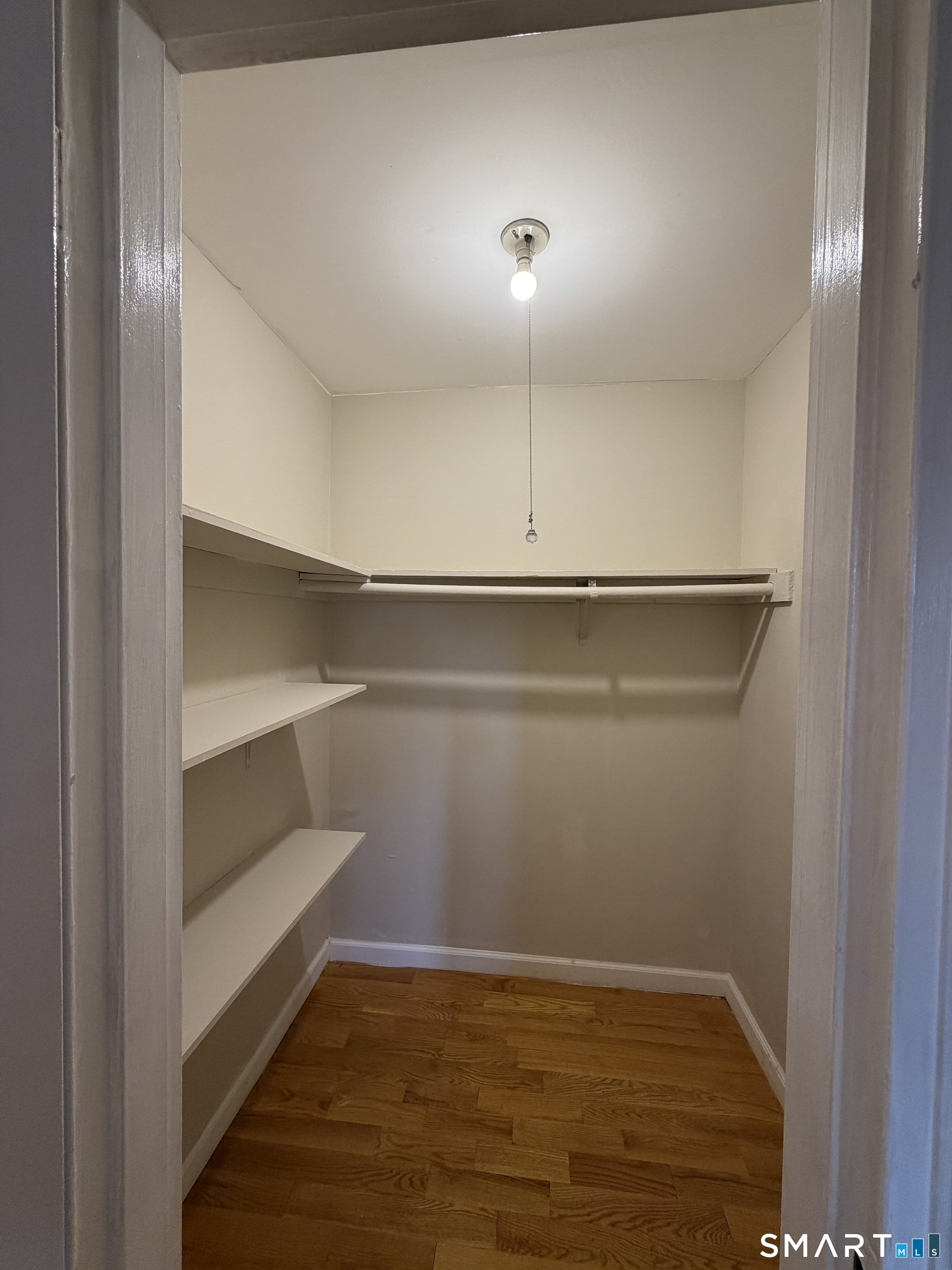 1070 New Haven 70 Avenue Property Photo 22