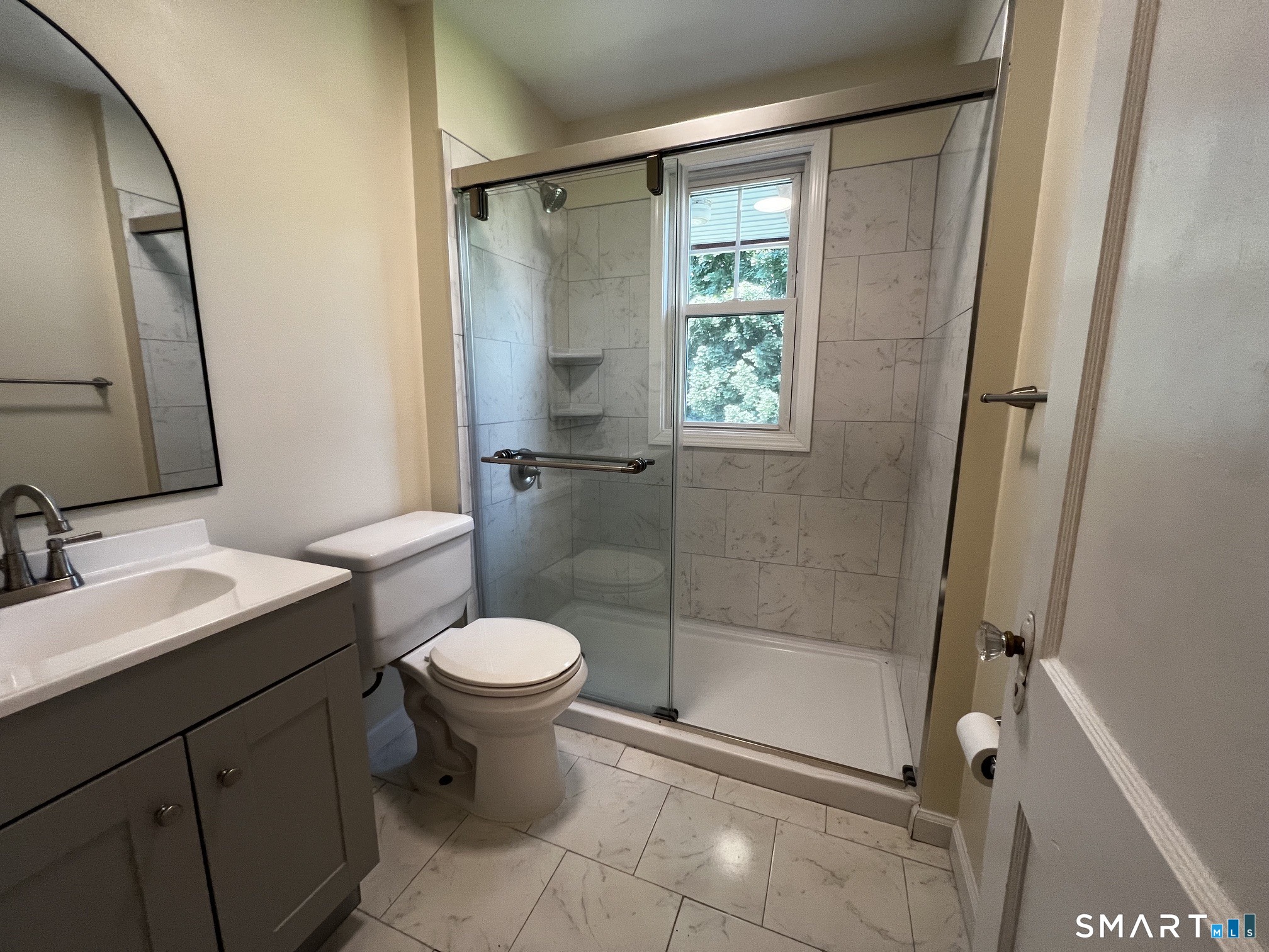 243 Henry Avenue Property Photo 5