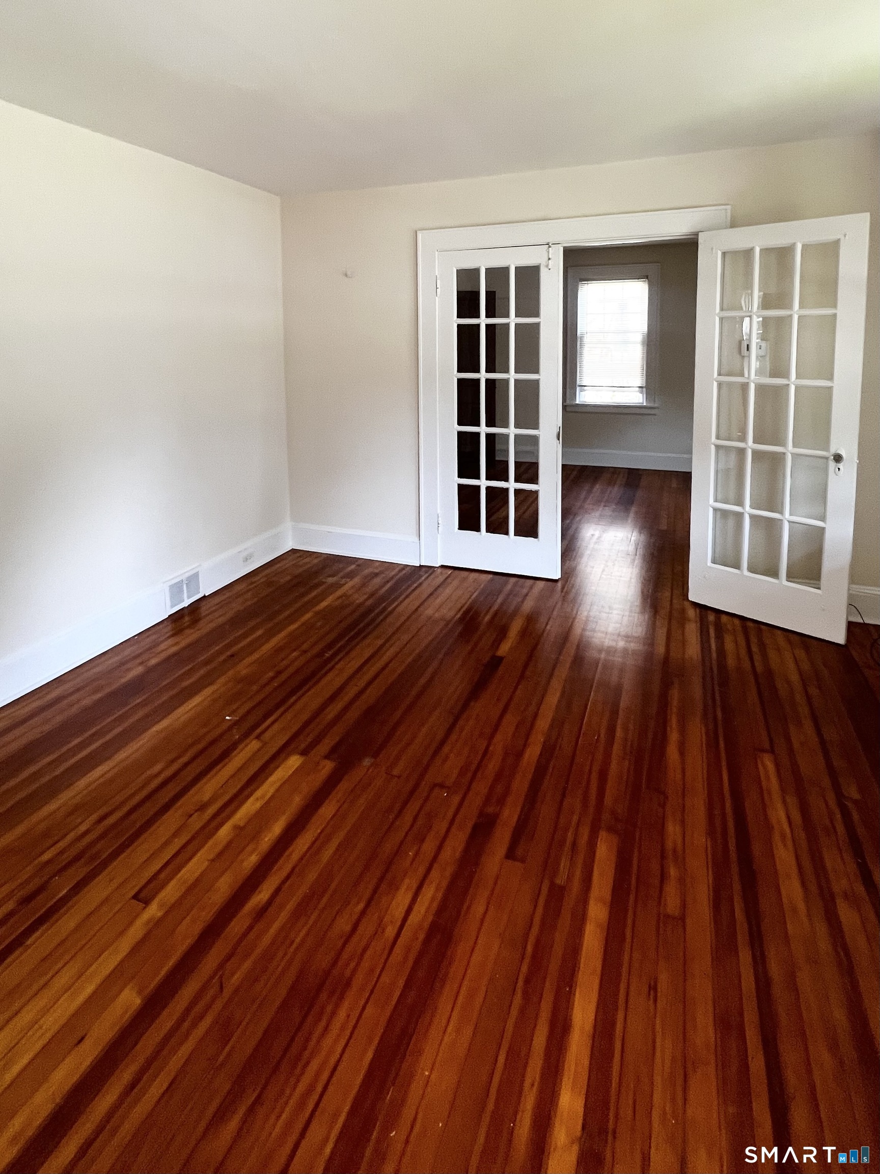 243 Henry Avenue Property Photo 6