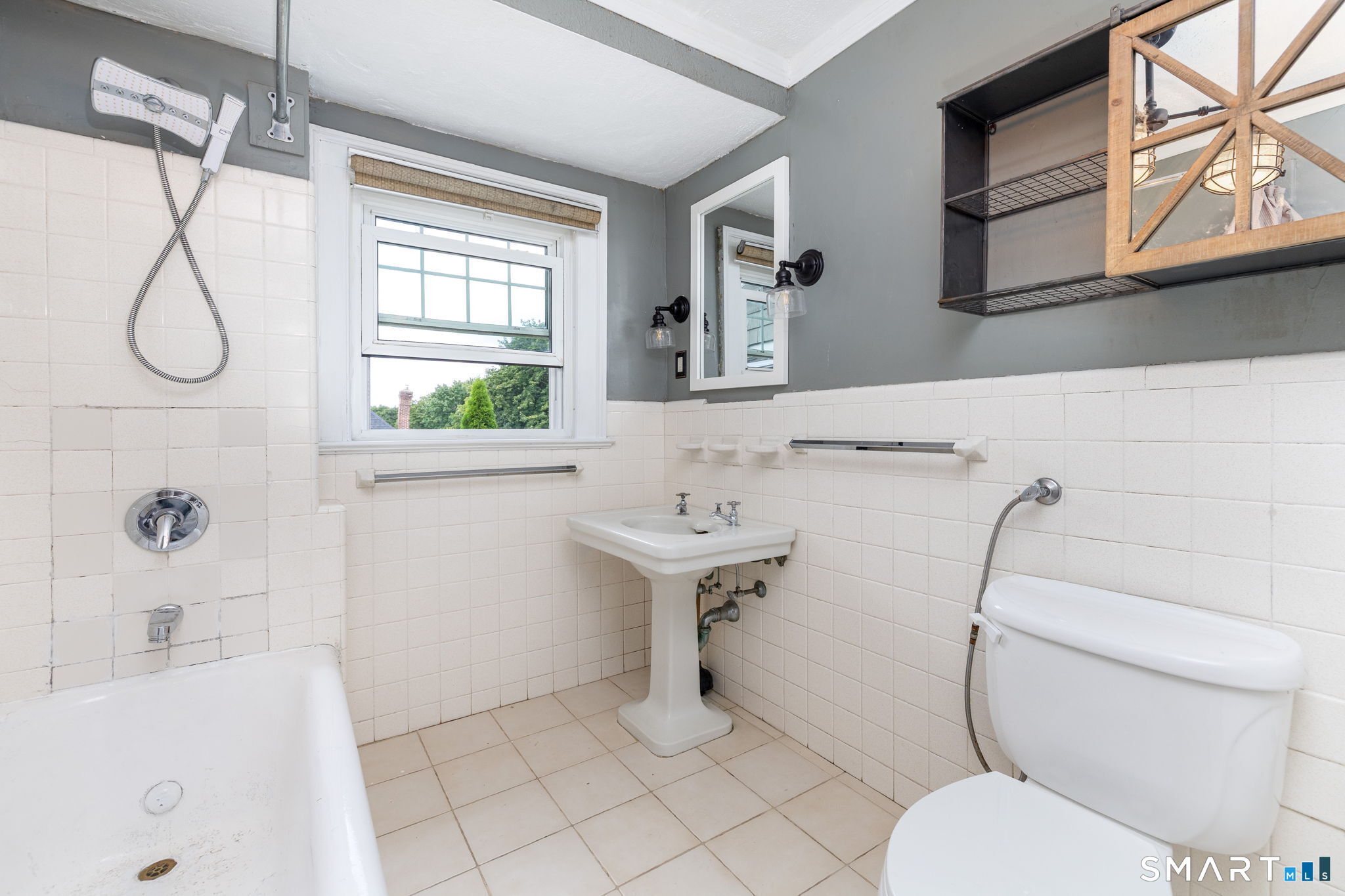 175 Lincoln Street Property Photo 25