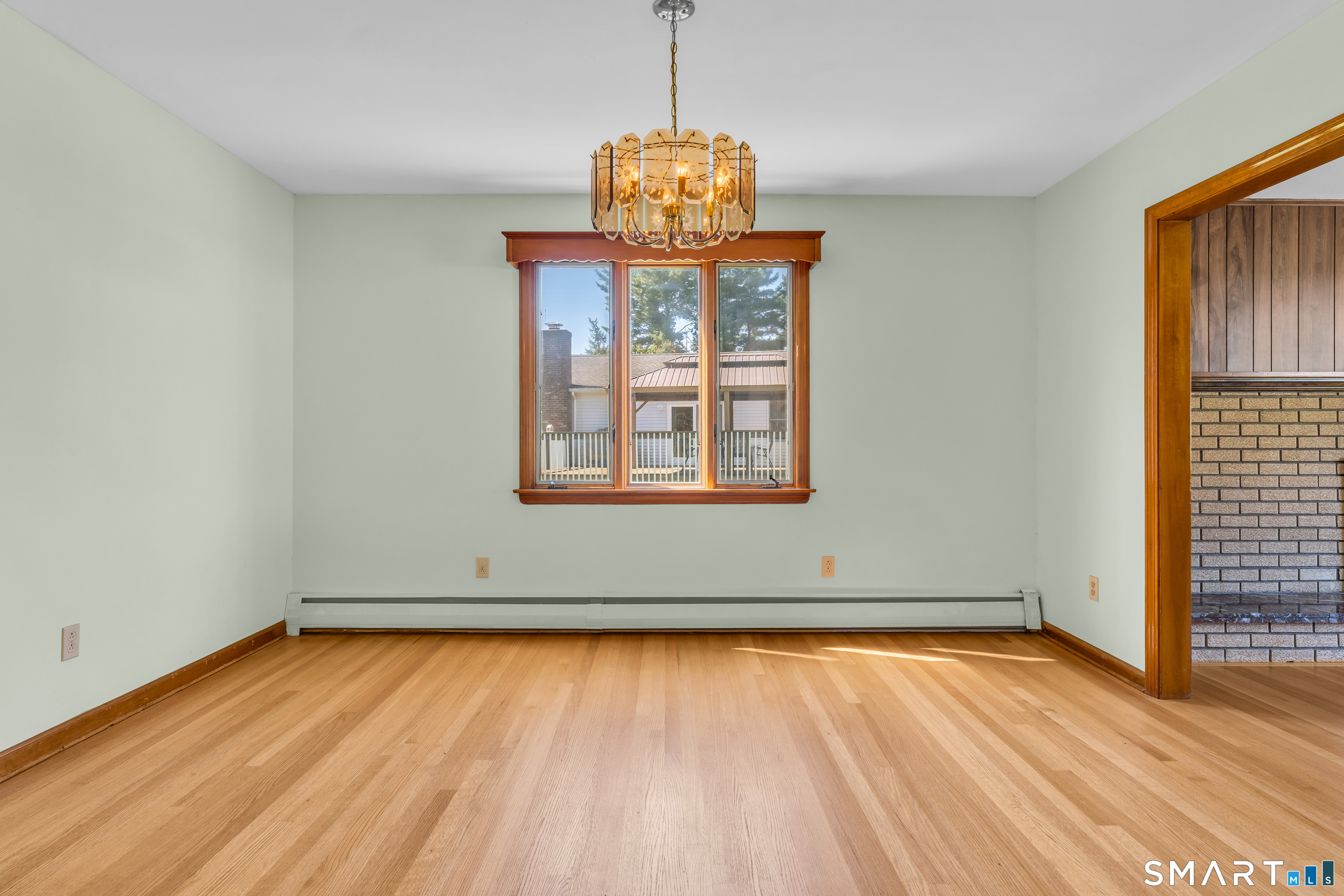98 Upper State Street Property Photo 14