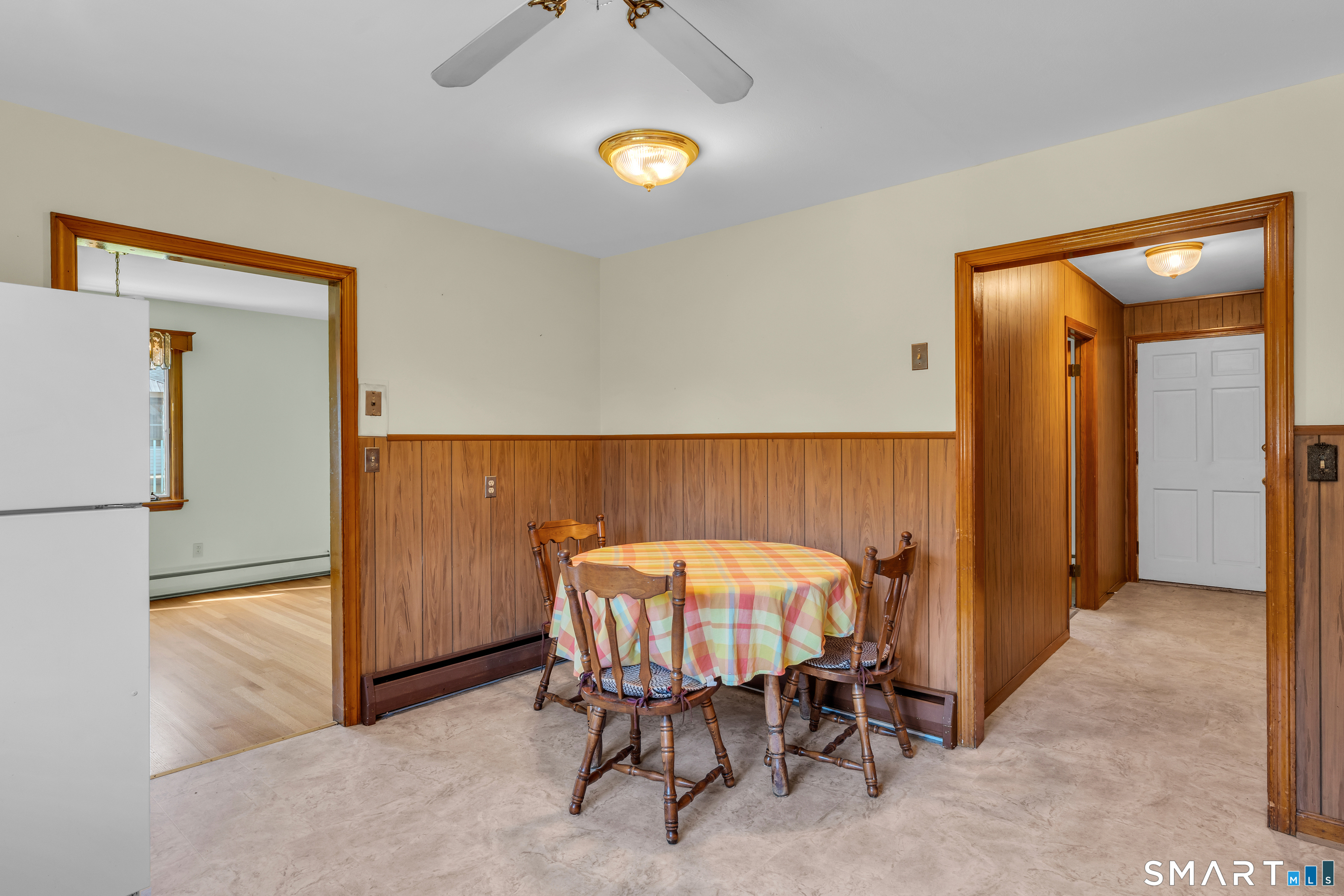 98 Upper State Street Property Photo 20