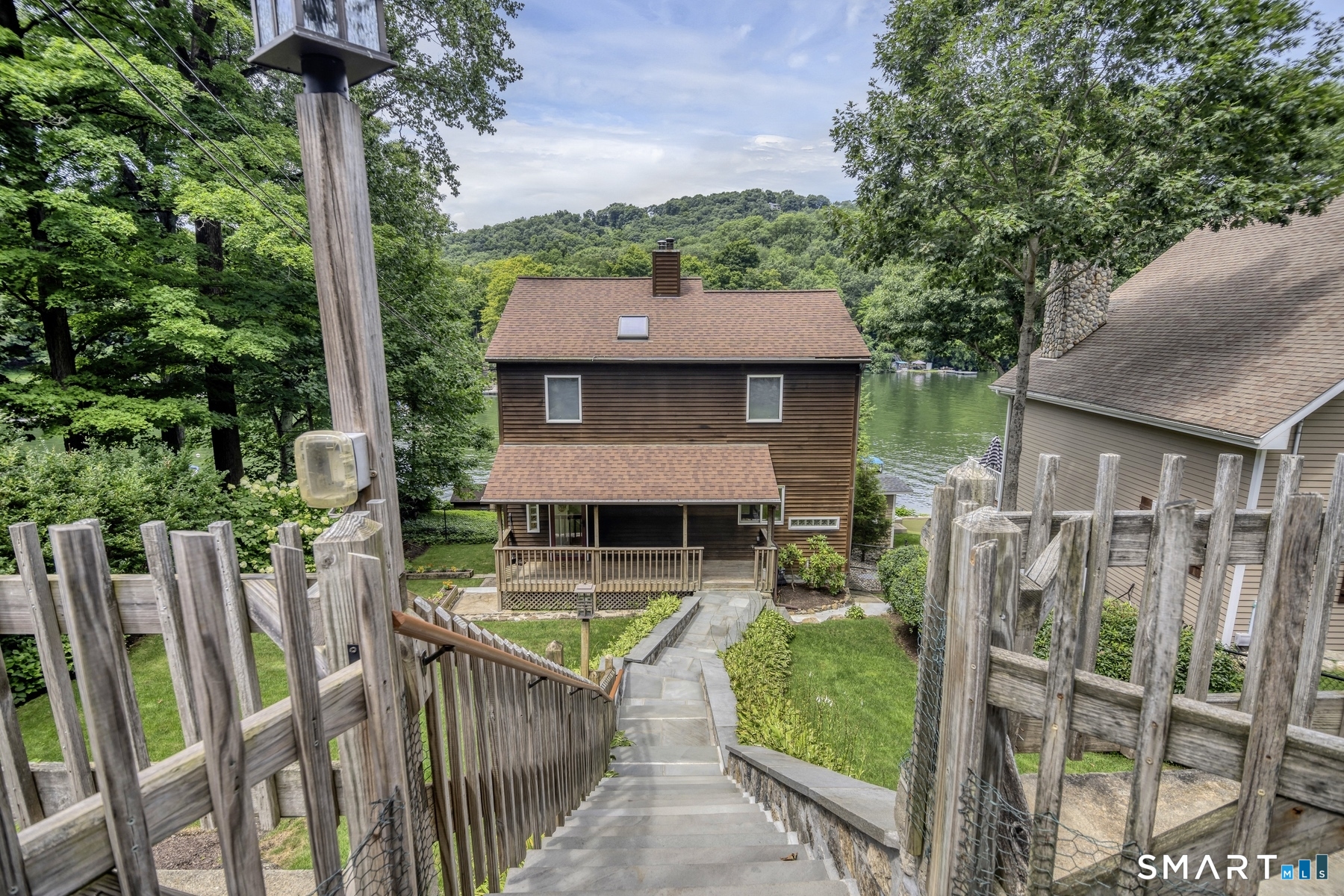 11 Candlewood Road Property Photo 3