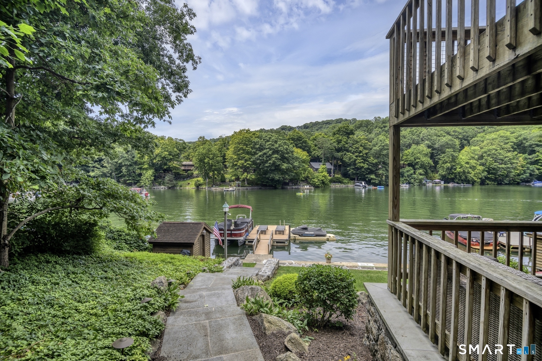 11 Candlewood Road Property Photo 4