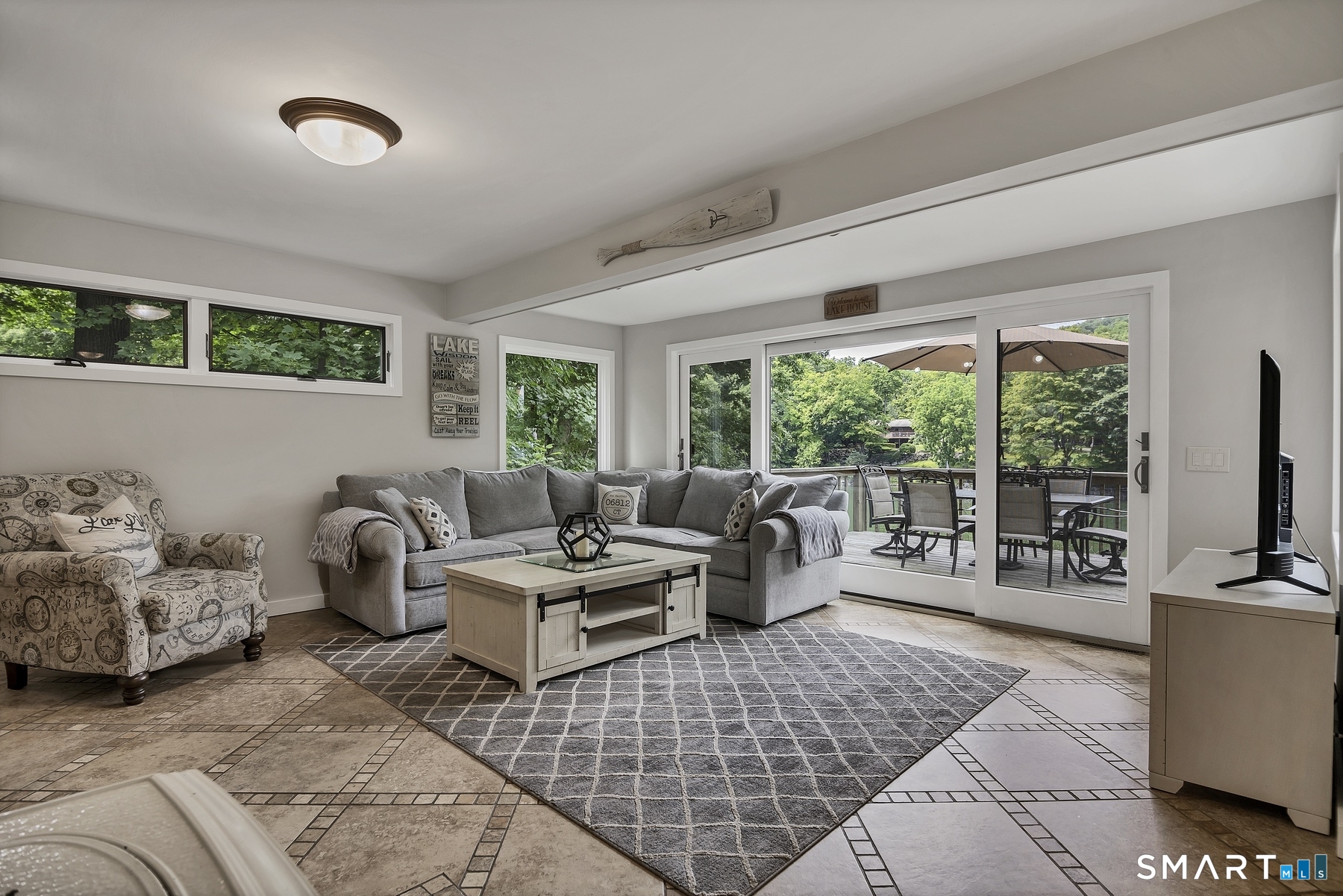 11 Candlewood Road Property Photo 11