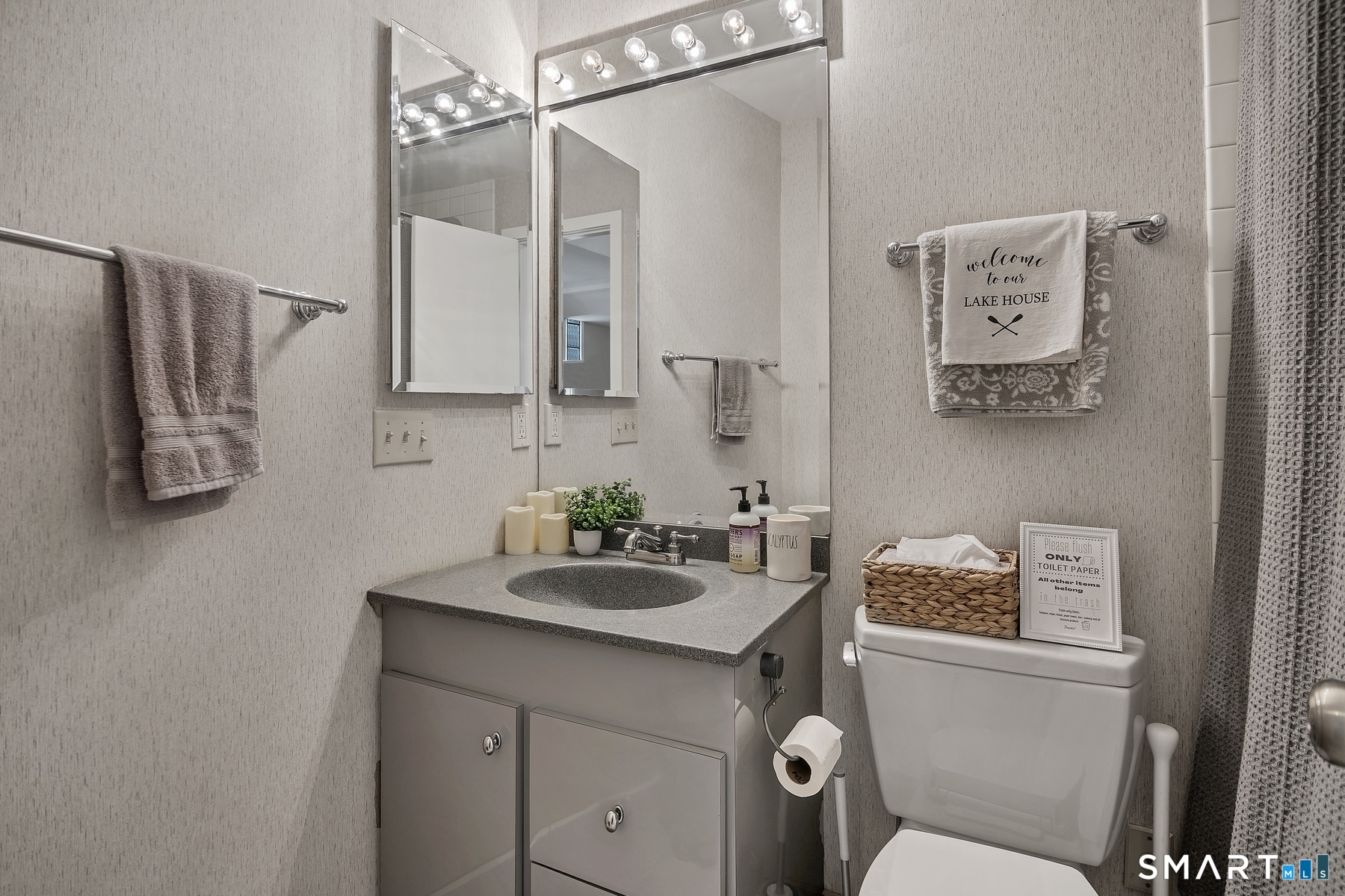 11 Candlewood Road Property Photo 13