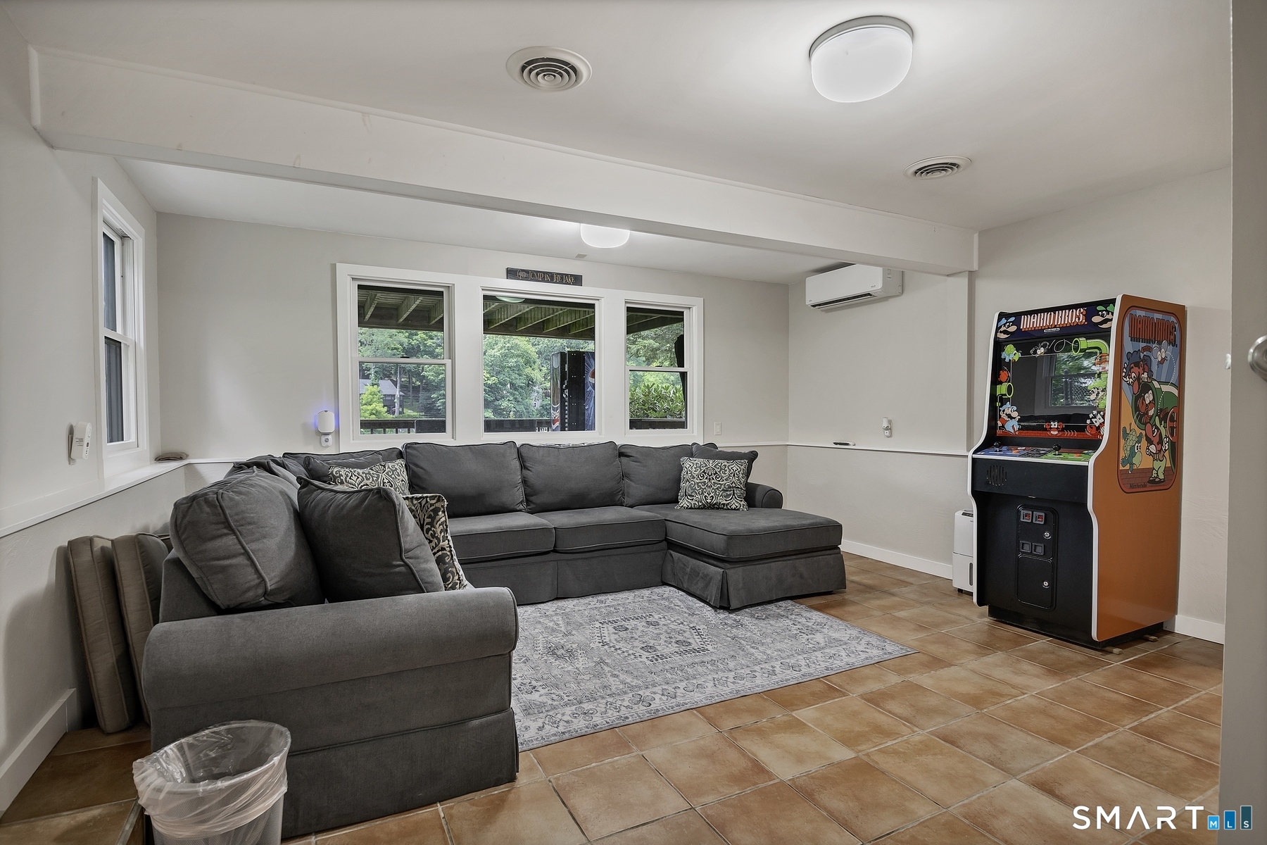 11 Candlewood Road Property Photo 19