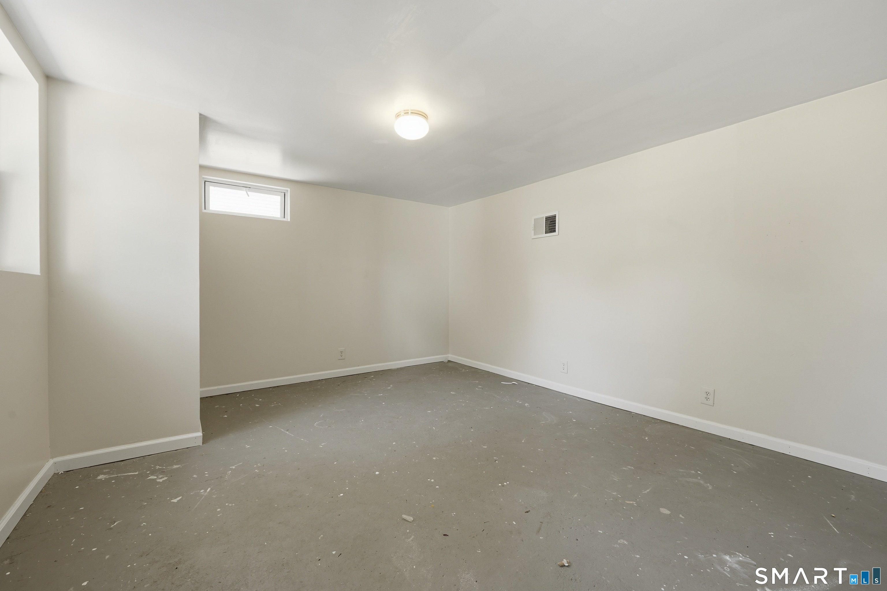 13 Terre Haute Road Property Photo 23
