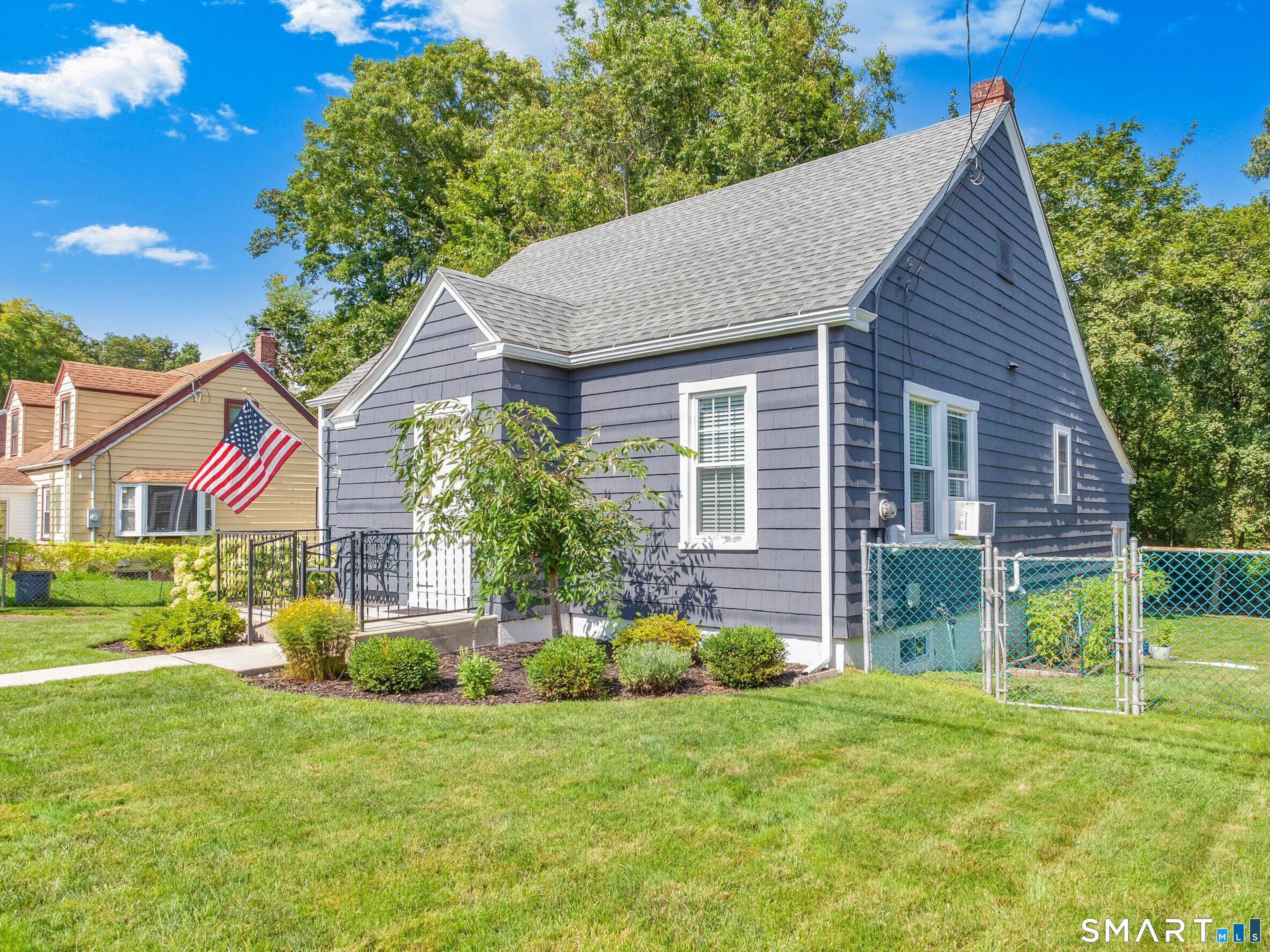 14 Lincoln Avenue Property Photo 1
