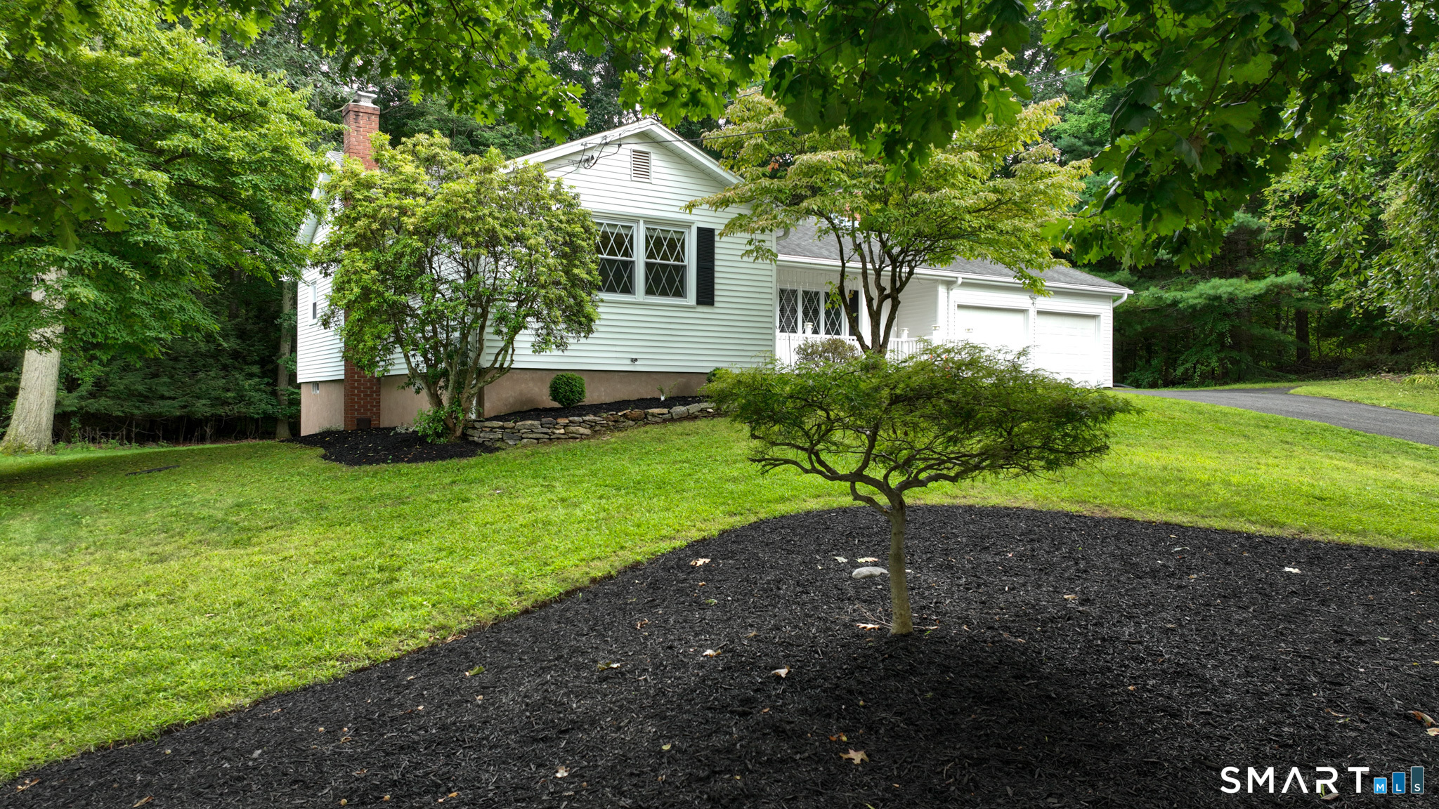 142 Indian Hill Trail Property Photo 1