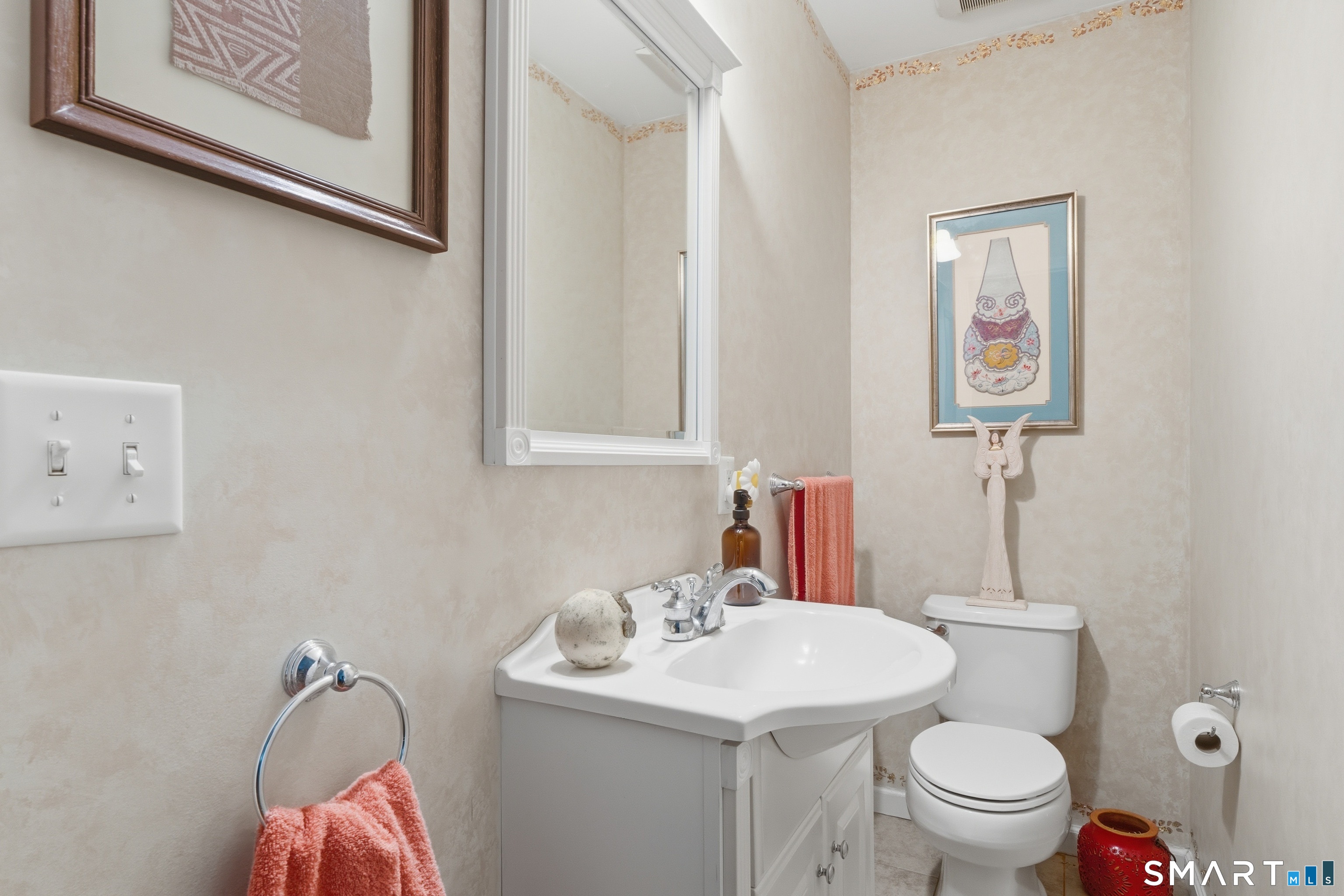 51 Academy B Lane Property Photo 14