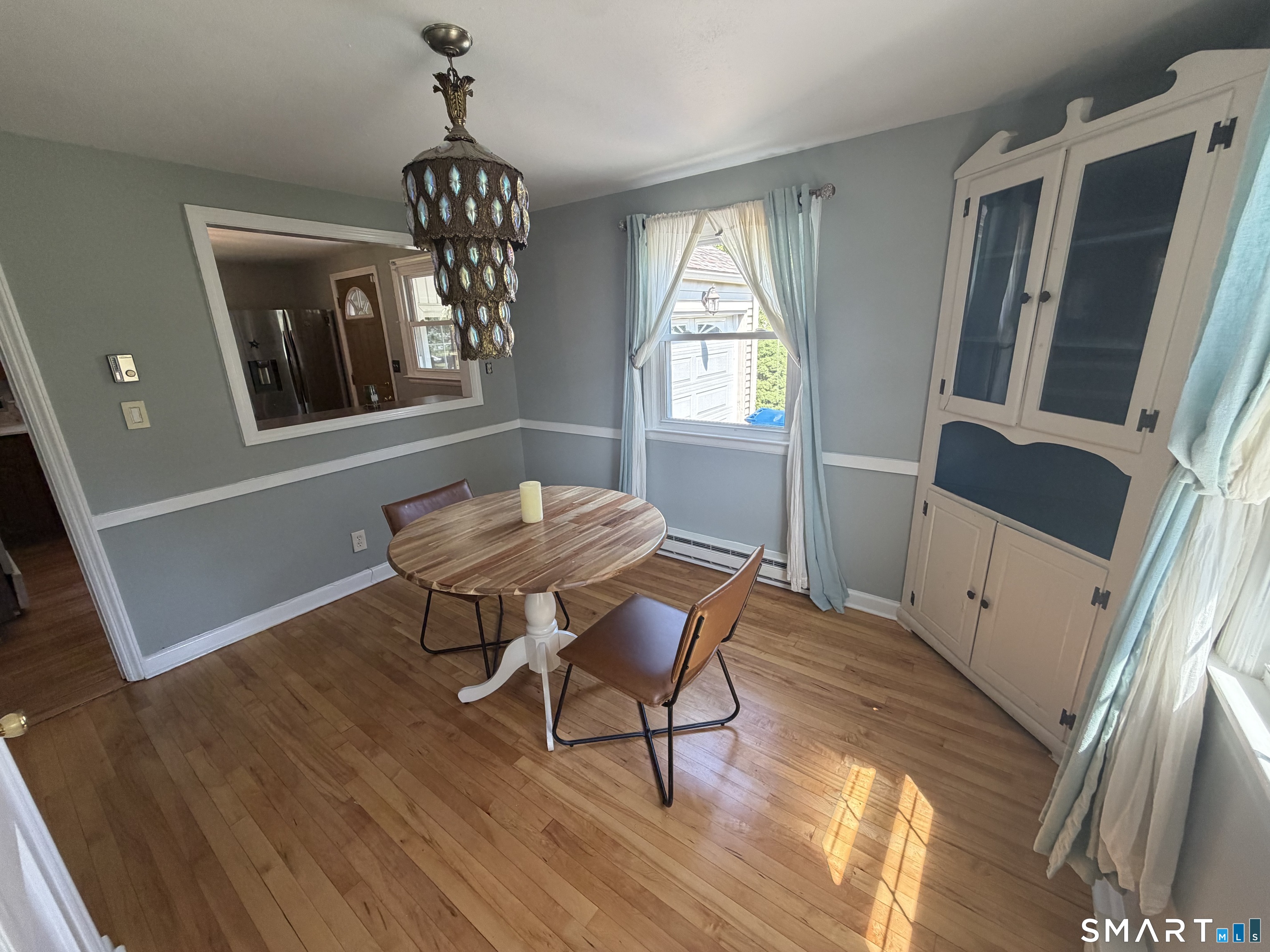 905 Plymouth Street Property Photo 6