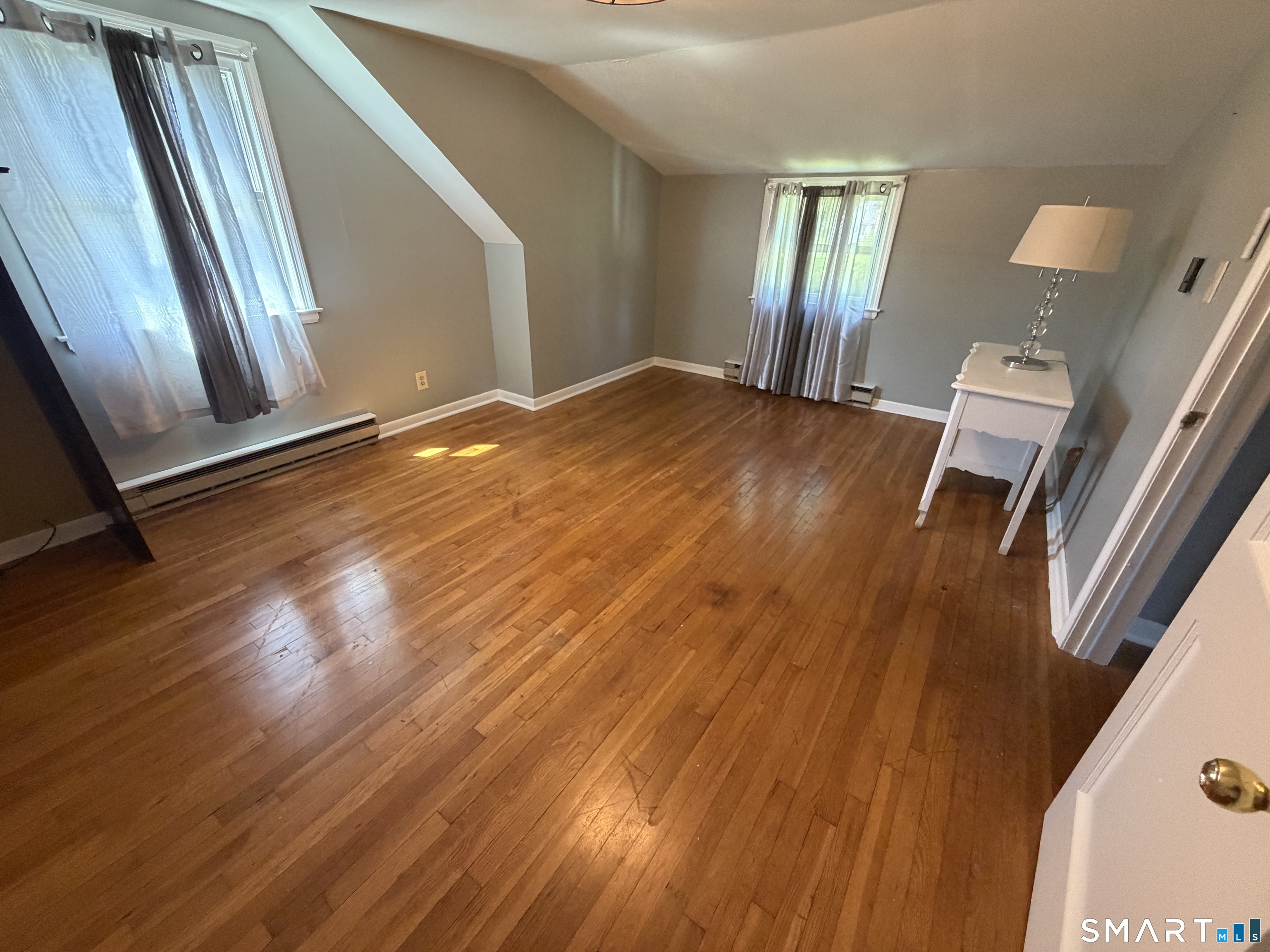 905 Plymouth Street Property Photo 13