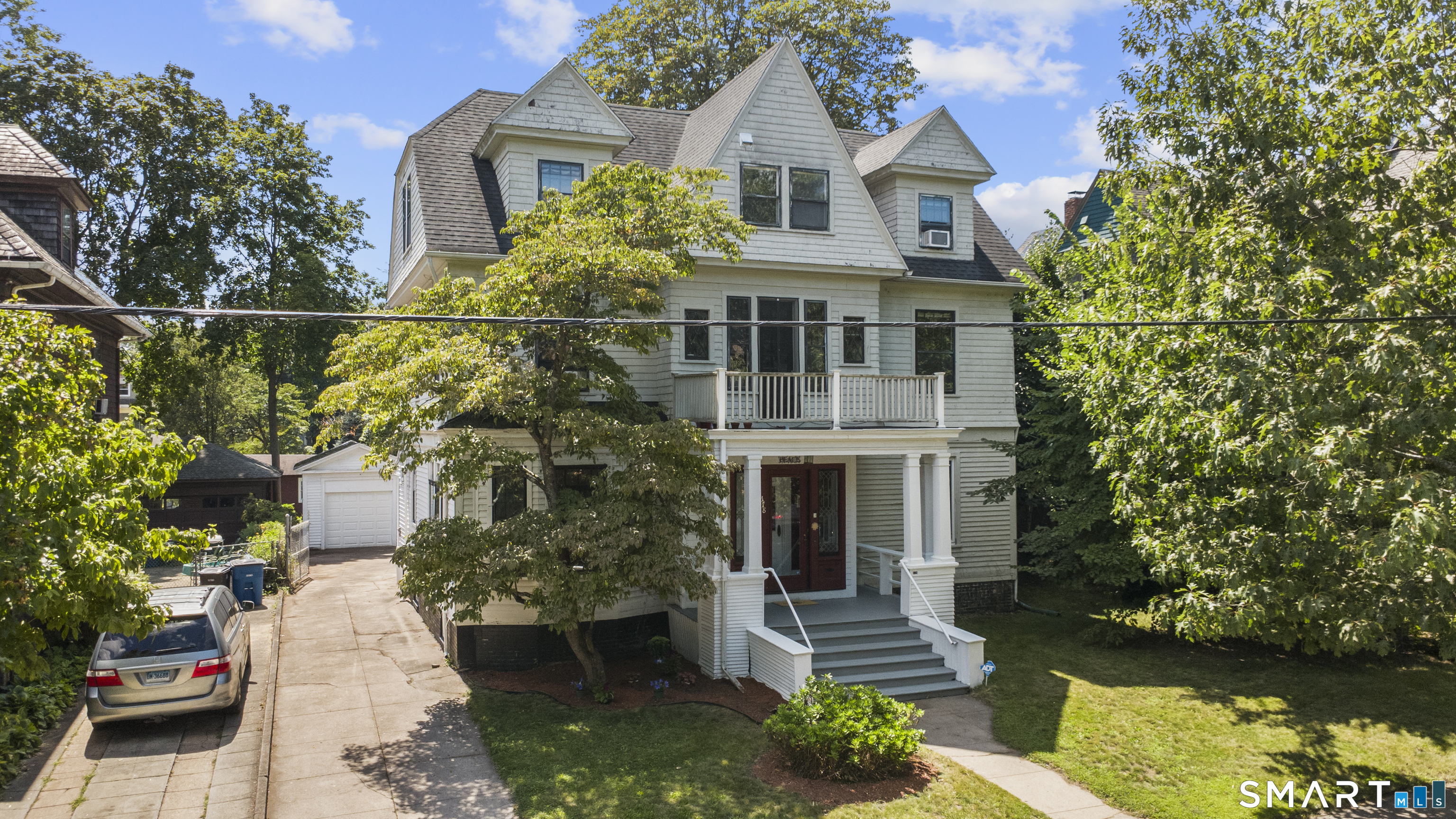 178 Cold Spring Street Property Photo 2
