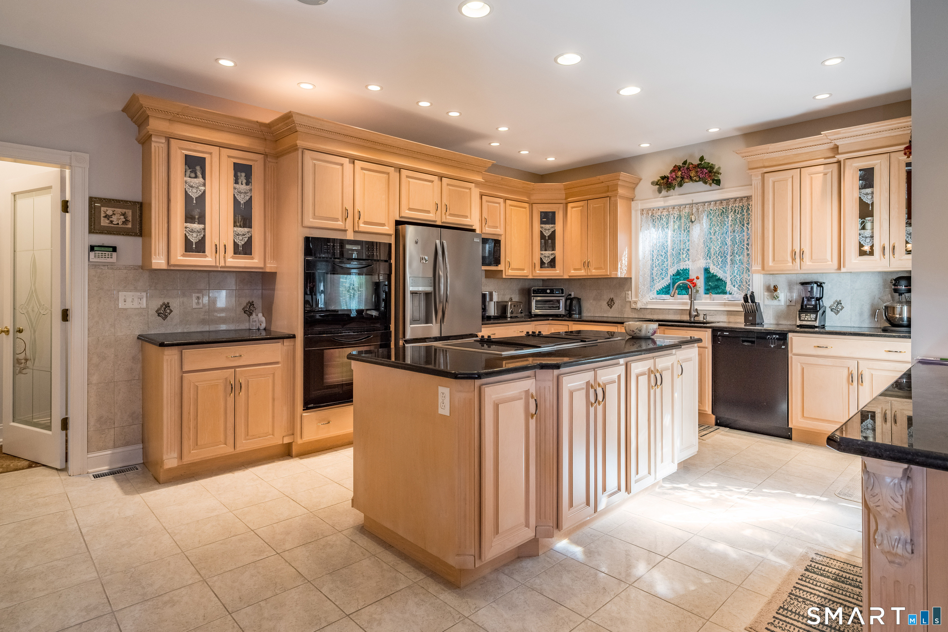 420 Summer Hill Road Property Photo 14