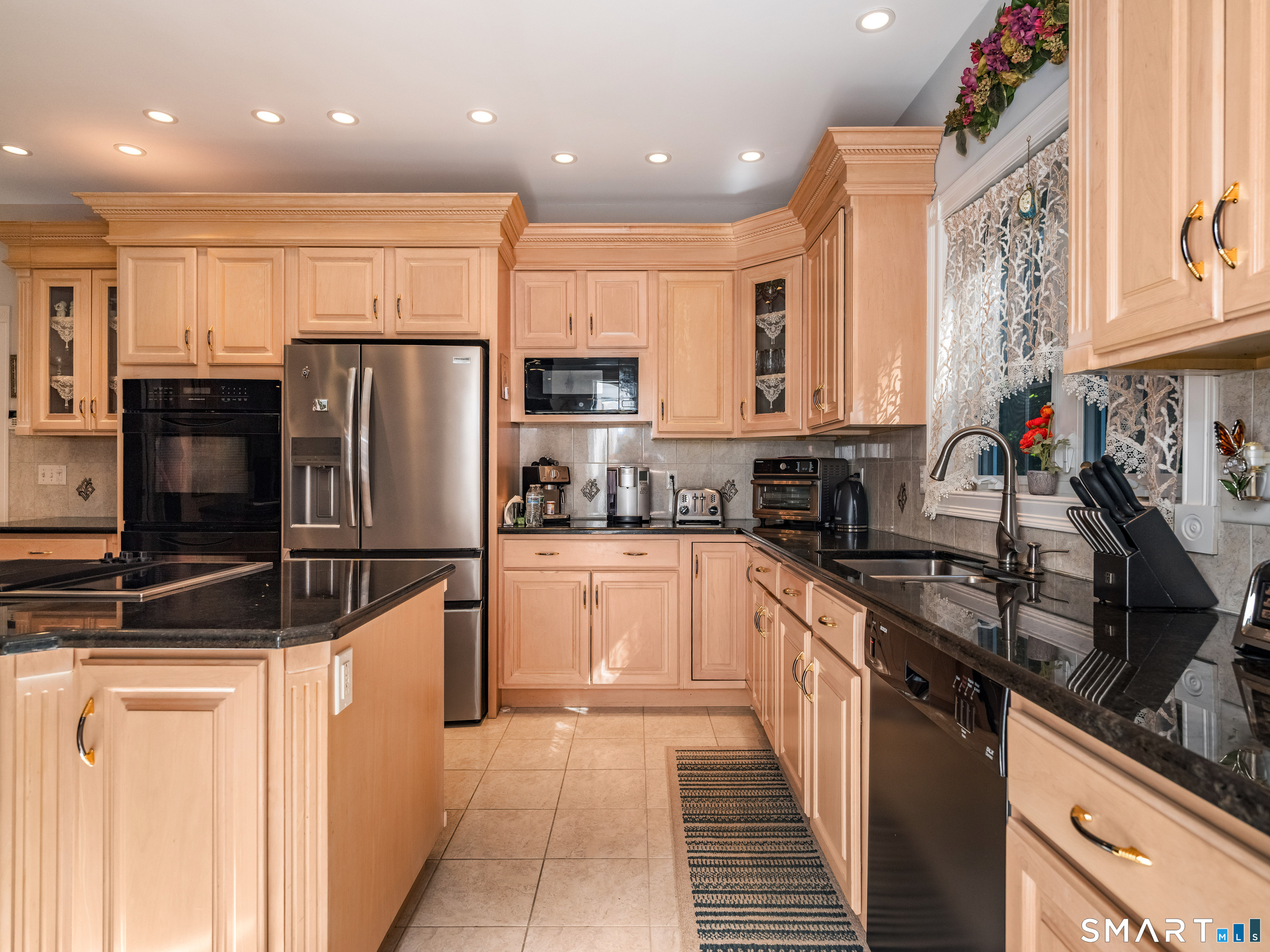 420 Summer Hill Road Property Photo 16