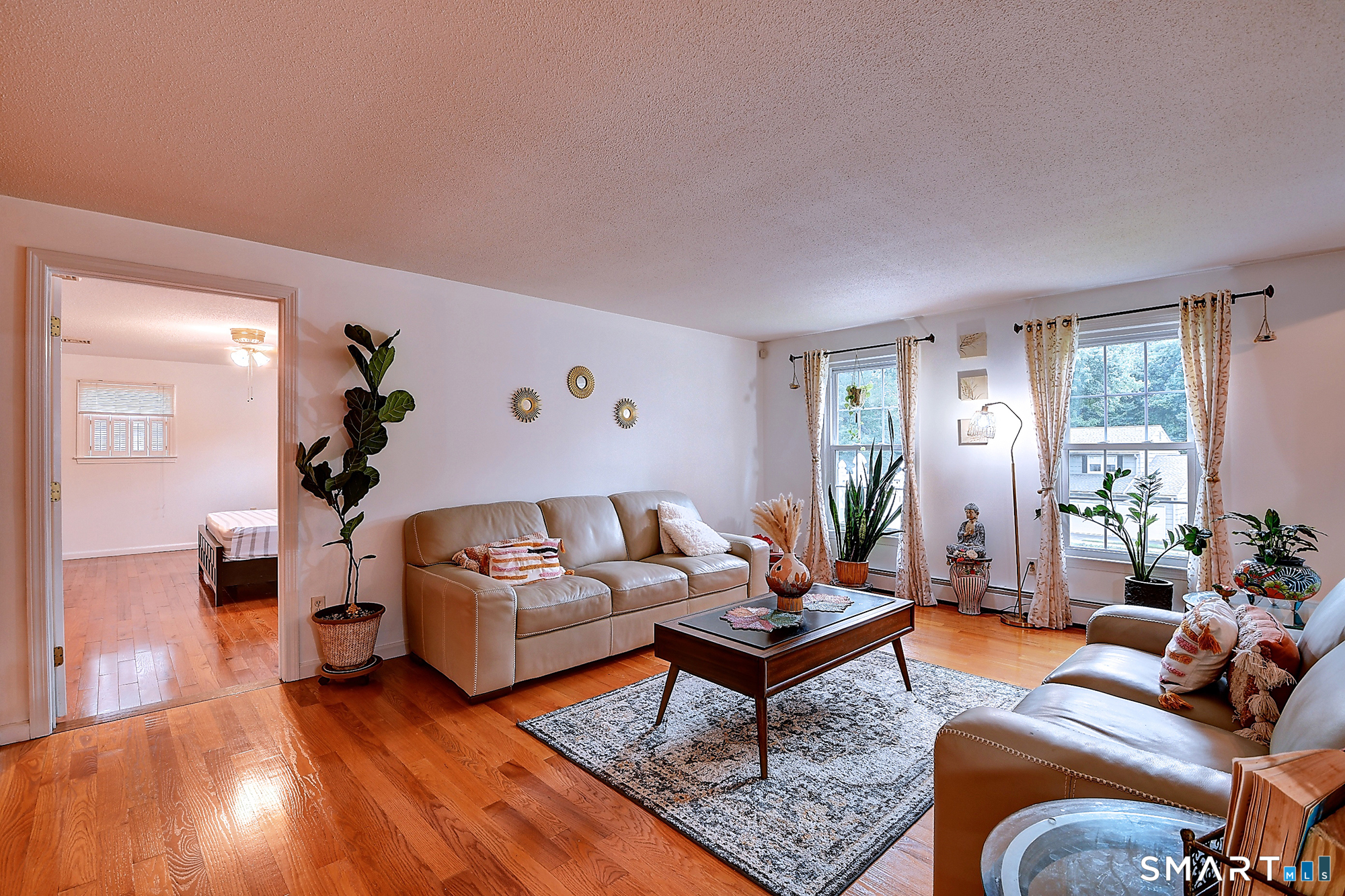 132 Woodfield Crossing Property Photo 7