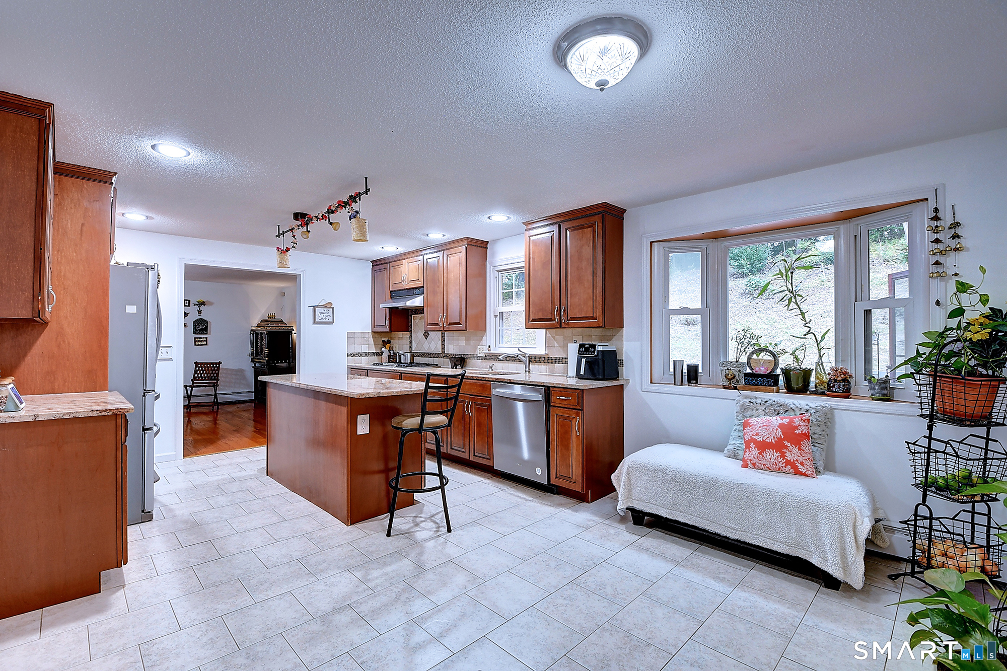 132 Woodfield Crossing Property Photo 13