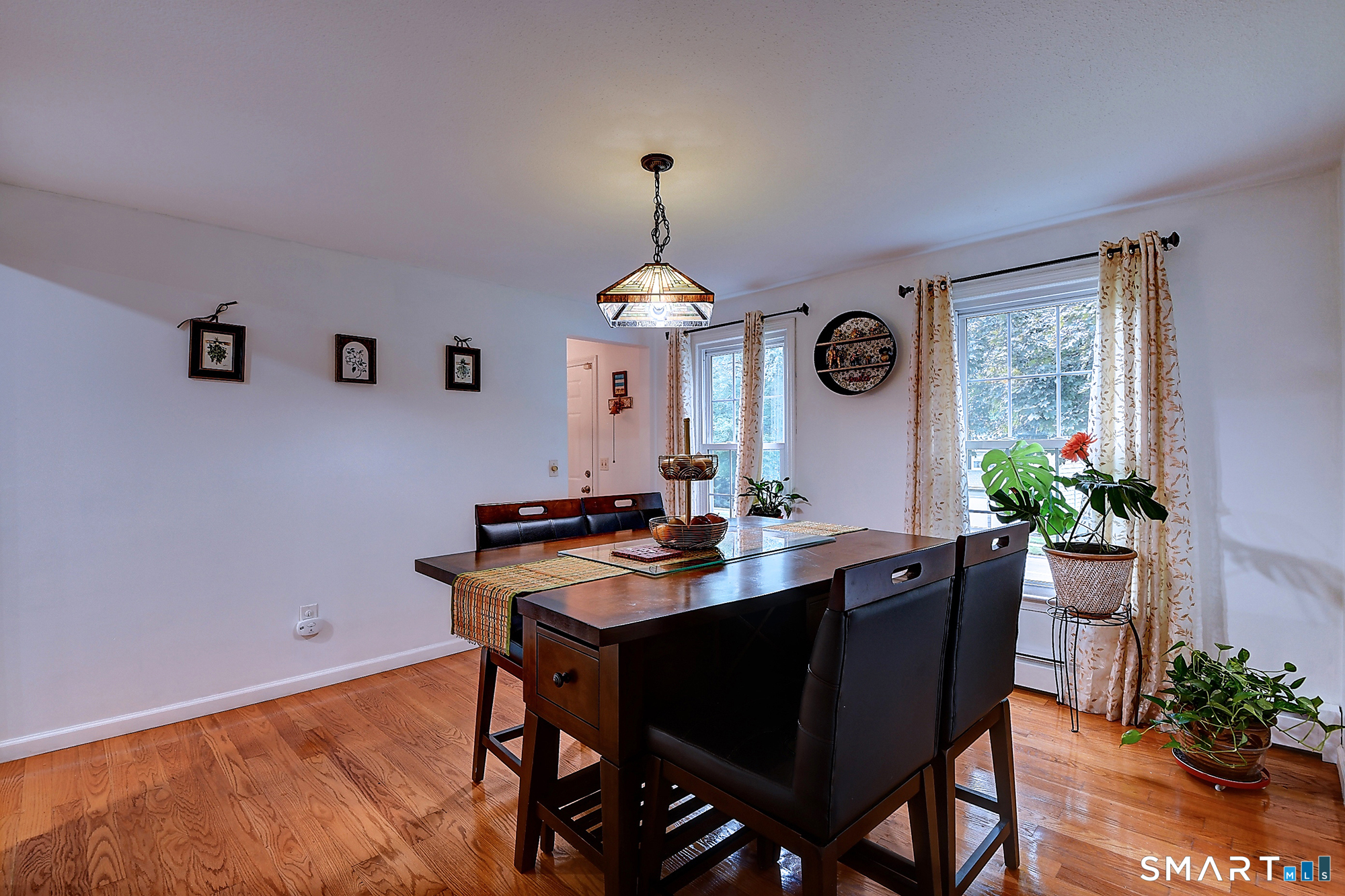 132 Woodfield Crossing Property Photo 17