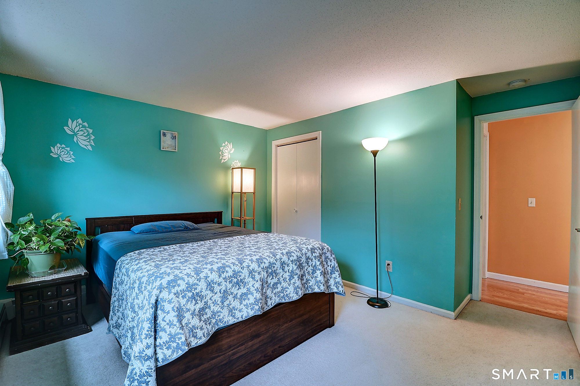 132 Woodfield Crossing Property Photo 26