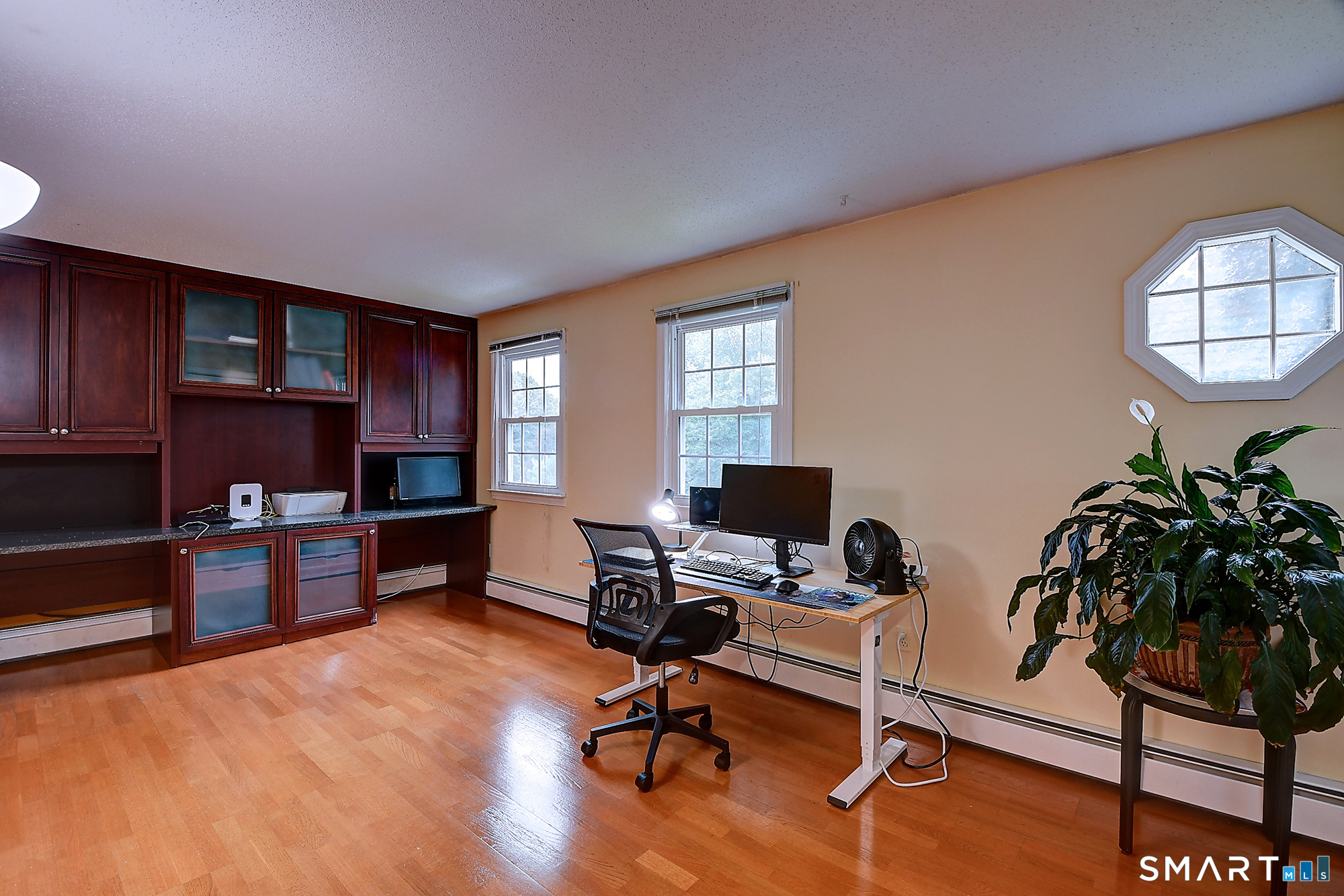 132 Woodfield Crossing Property Photo 31