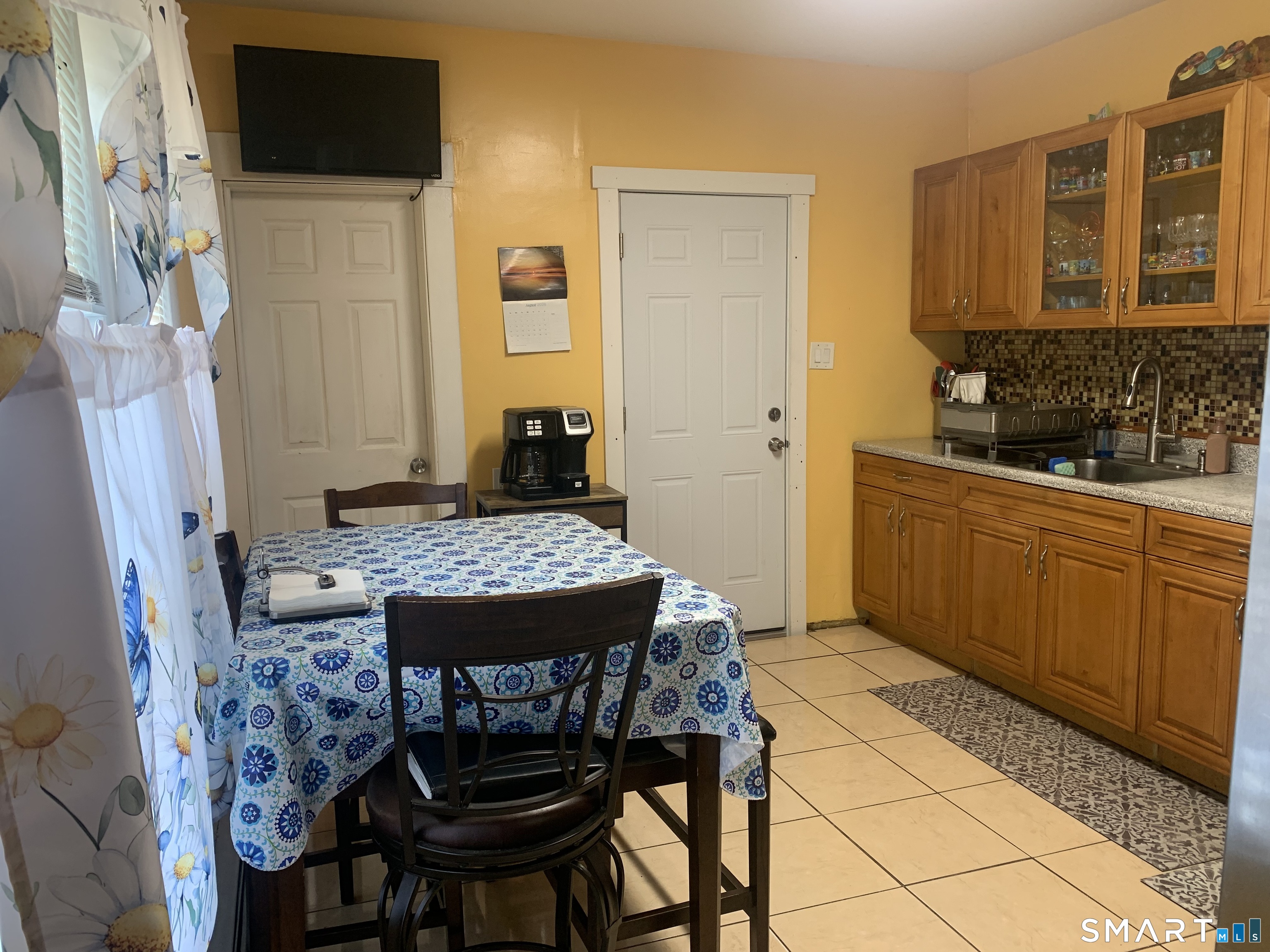 38 Ives Street Property Photo 4