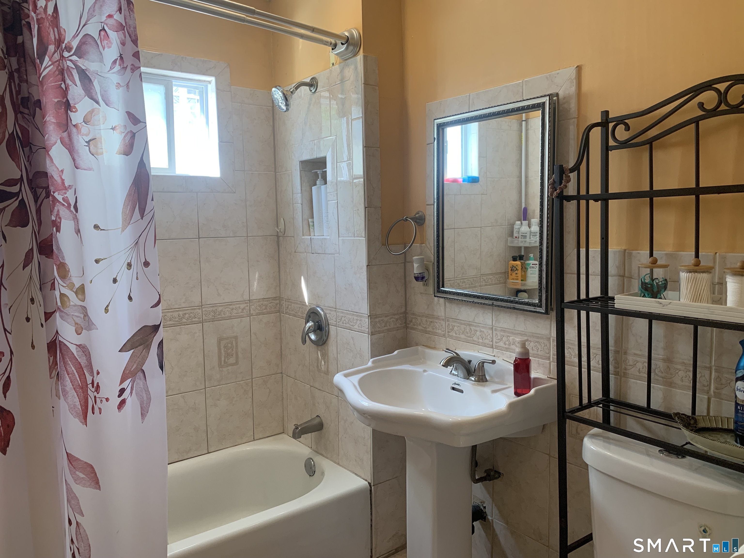 38 Ives Street Property Photo 9