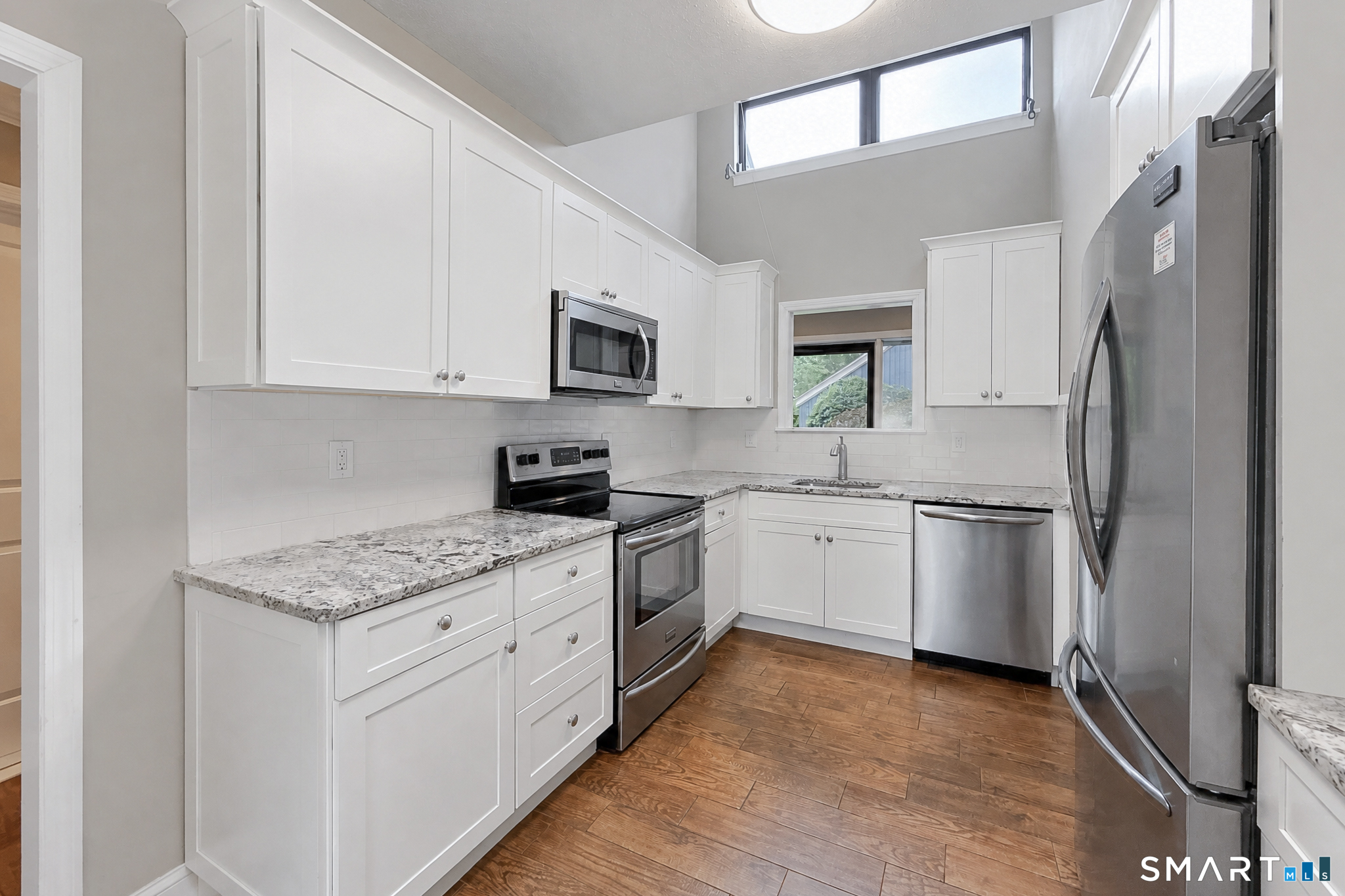 440 Heritage B Village Property Photo 8