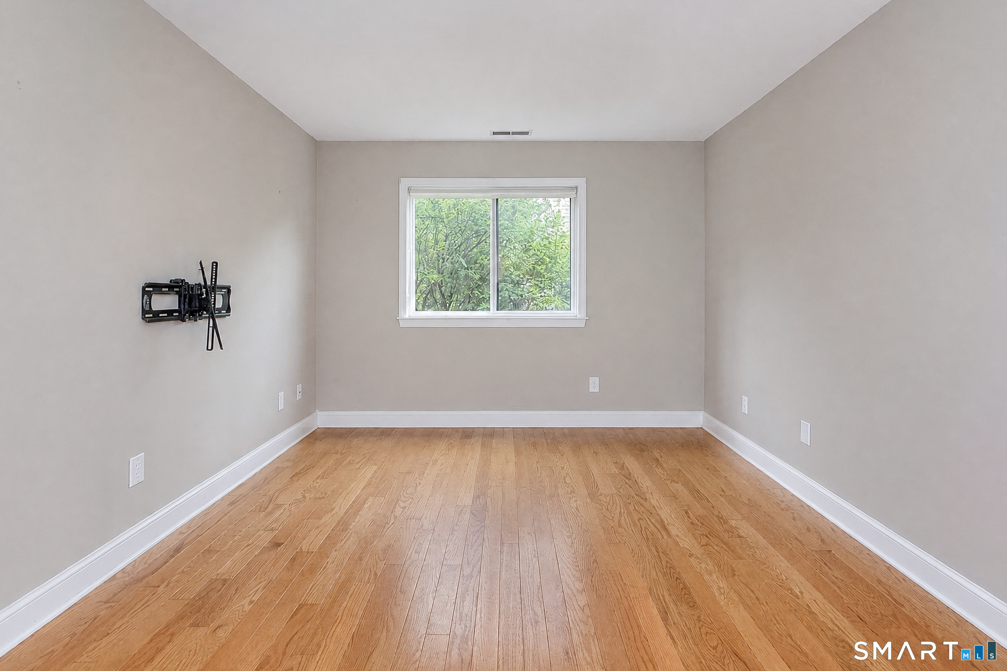 440 Heritage B Village Property Photo 17