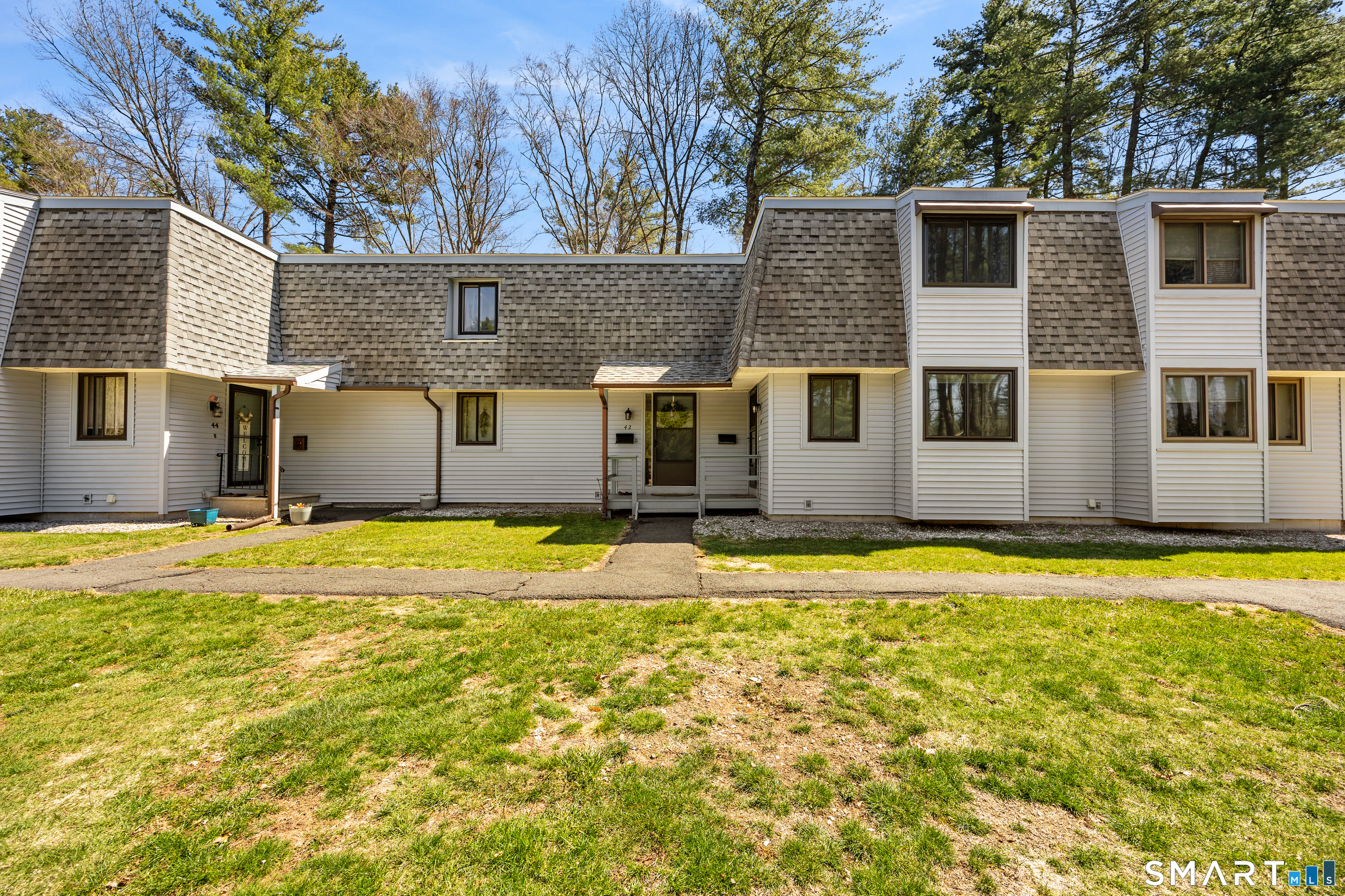 42 Northampton 42 Lane Property Photo 1