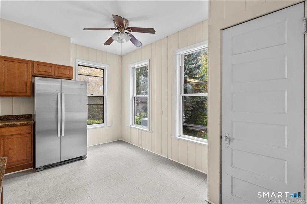 167 Norton 1st Flr Street Property Photo 6