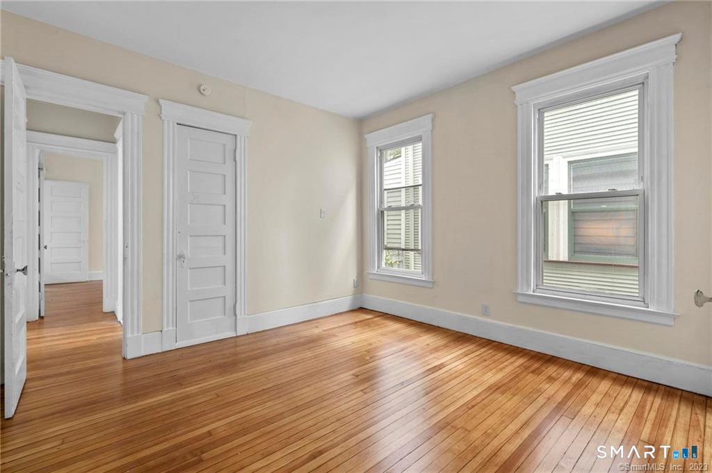 167 Norton 1st Flr Street Property Photo 12