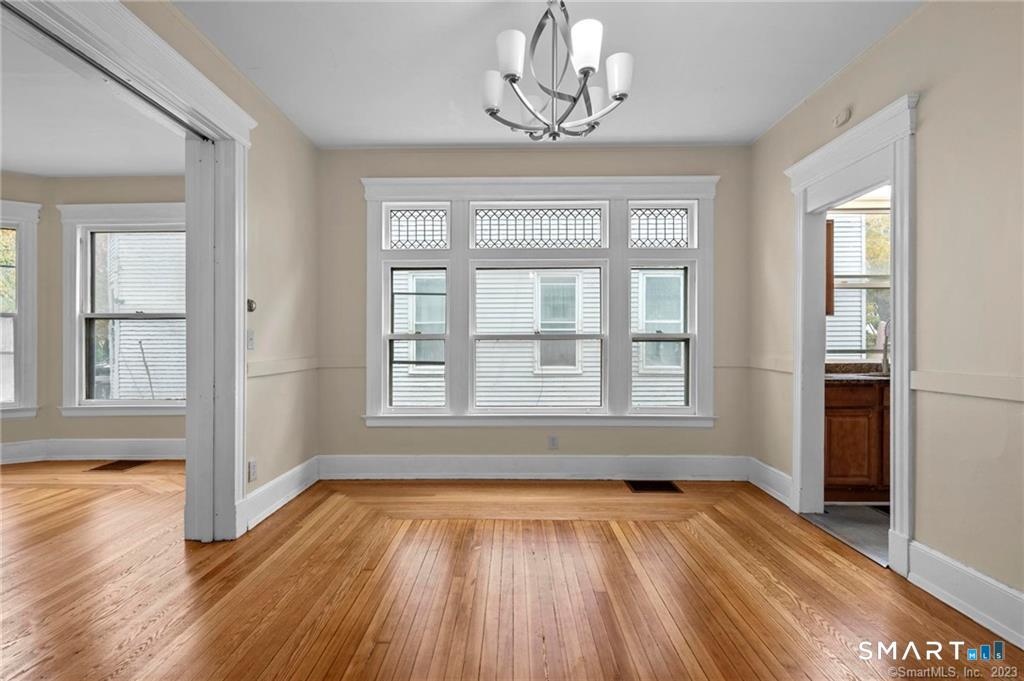 167 Norton 1st Flr Street Property Photo 23