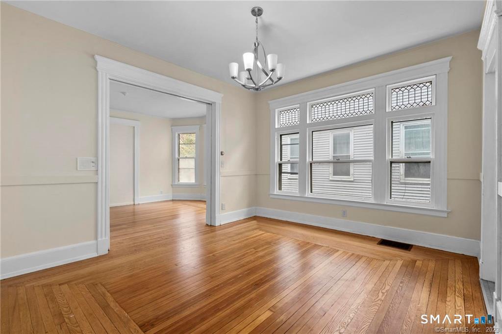 167 Norton 1st Flr Street Property Photo 24