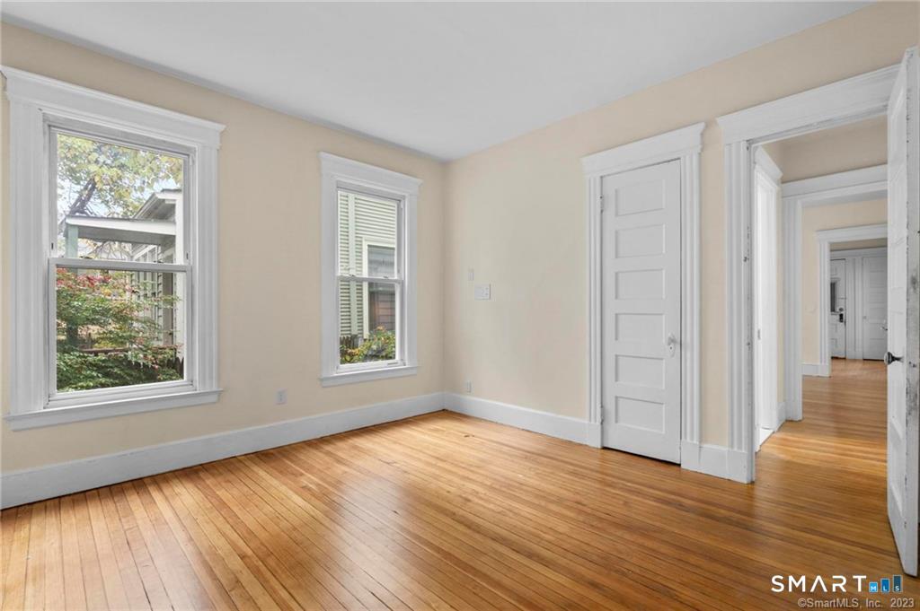 167 Norton 1st Flr Street Property Photo 26