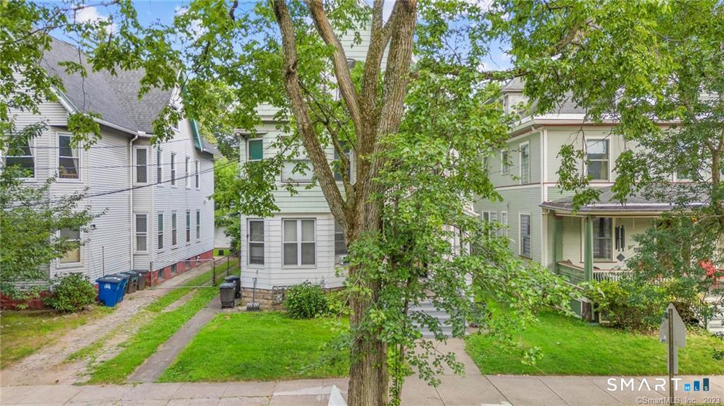 167 Norton 1st Flr Street Property Photo 35