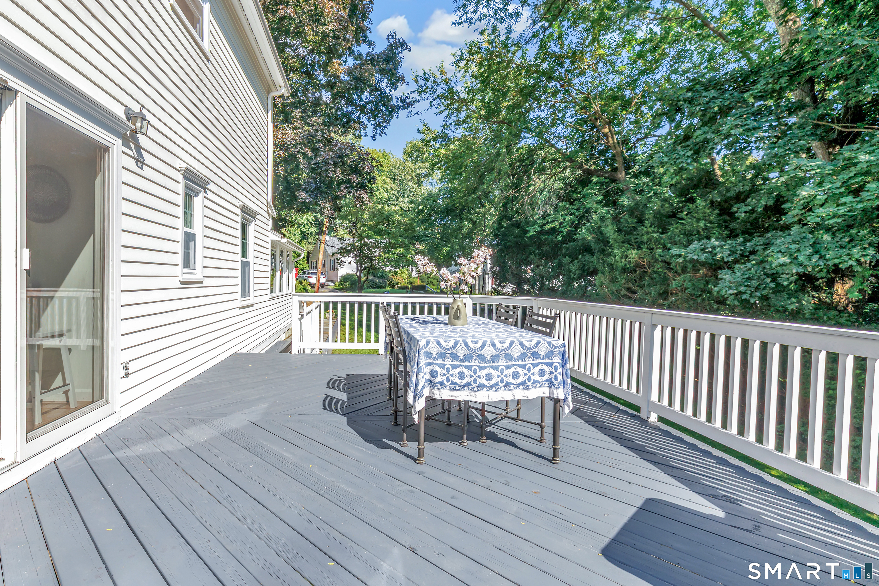 107 Benedict Avenue Property Photo 34