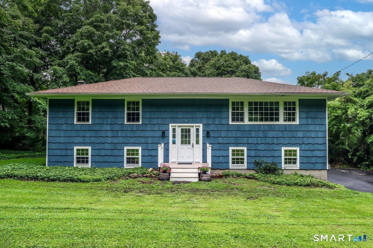 119 Upland Road Property Photo 1